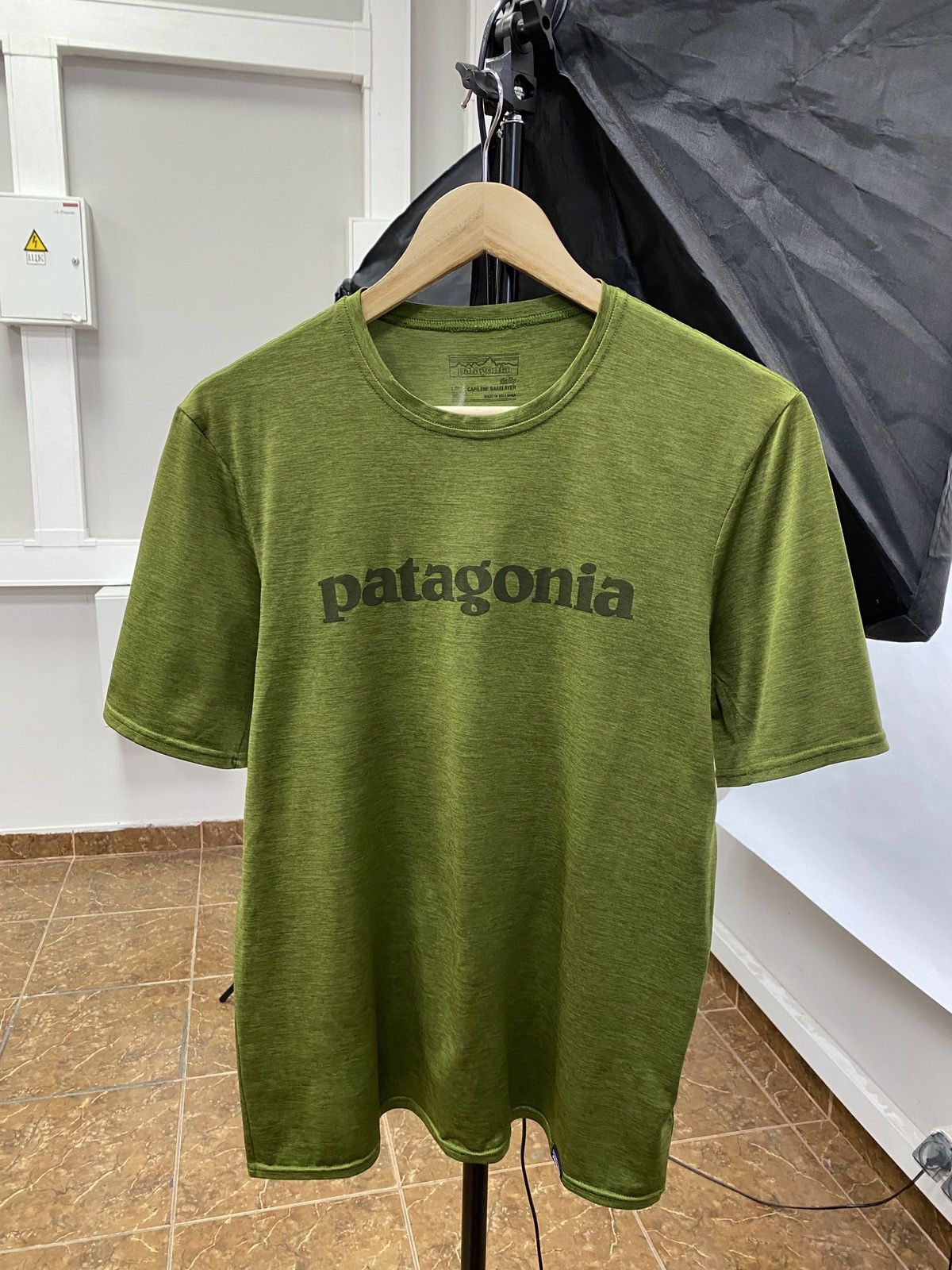 Patagonia 🇺🇸 Y2K Patagonia Outdoor T-Shirt Mountain Rare Retro Hype Size US M / EU 48-50 / 2 - 1 Thumbnail