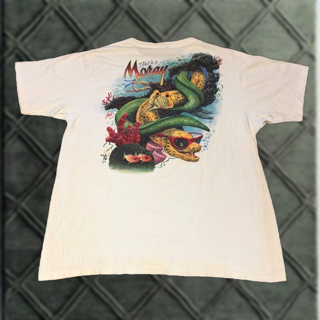 Vintage VINTAGE It’s A Moray Eel Nature Animal Funny White T-Shirt XL Mens Size US XL / EU 56 / 4 - 1 Thumbnail