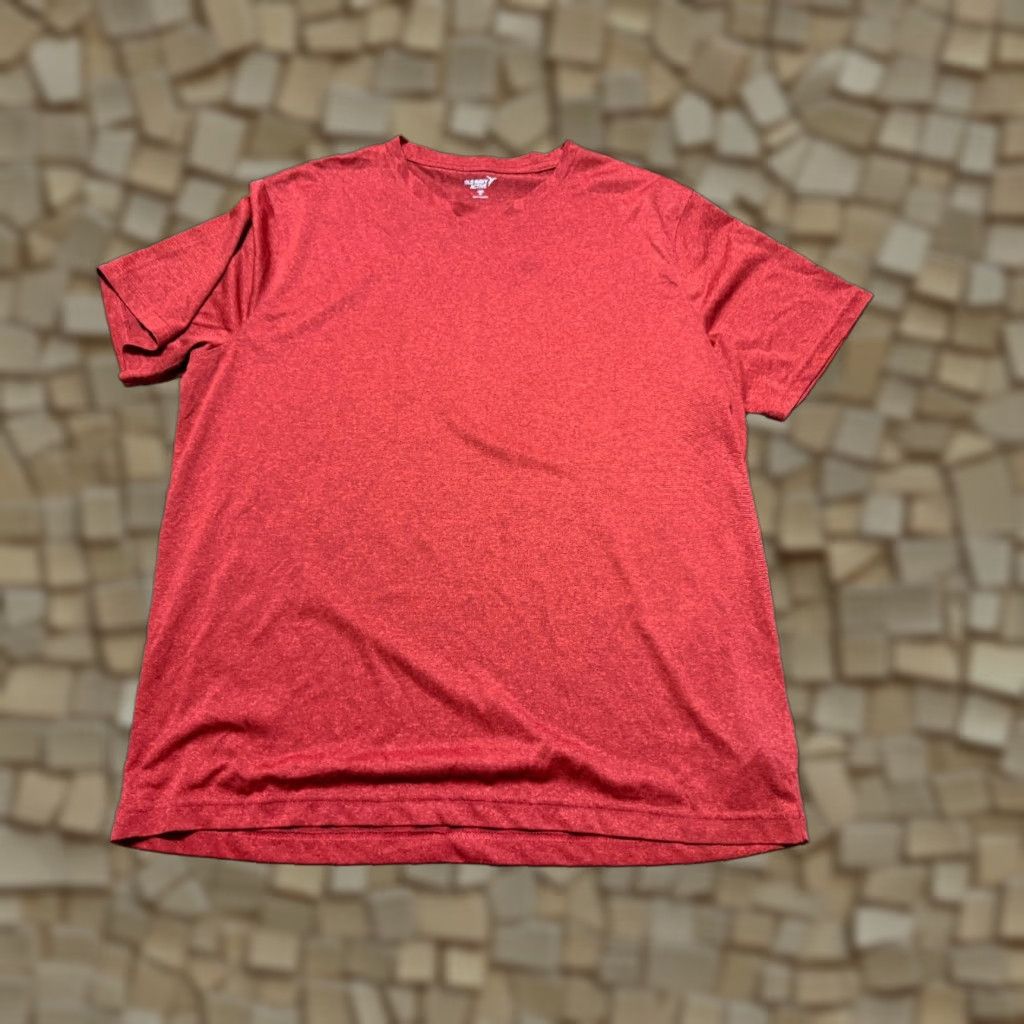Old Navy Old Navy Active Shirt Men XL Red CORE Athletic Wear T-Shirt Short Sleeve Crew Neck Cotton Knit Regular Size US XL / EU 56 / 4 - 1 Thumbnail