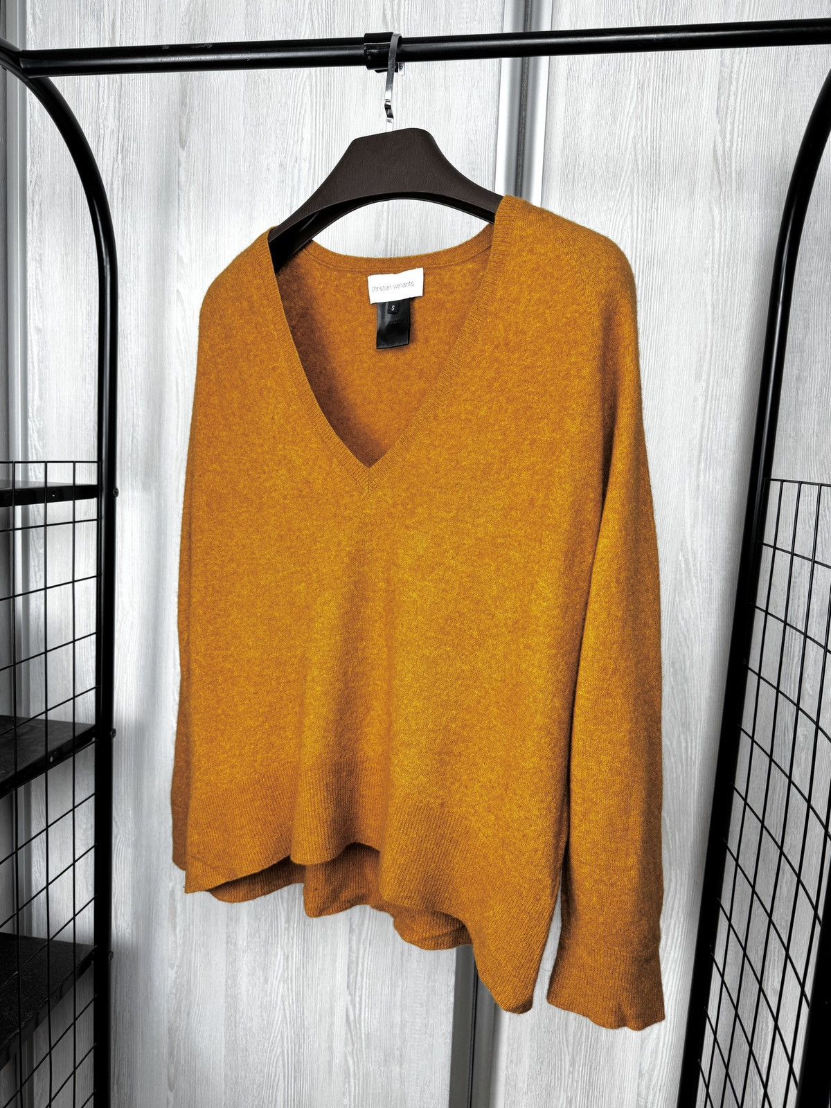 Christian Wijnants Christian Wijnants orange v-neck made in japan knit sweater Size S / US 4 / IT 40 - 5 Thumbnail