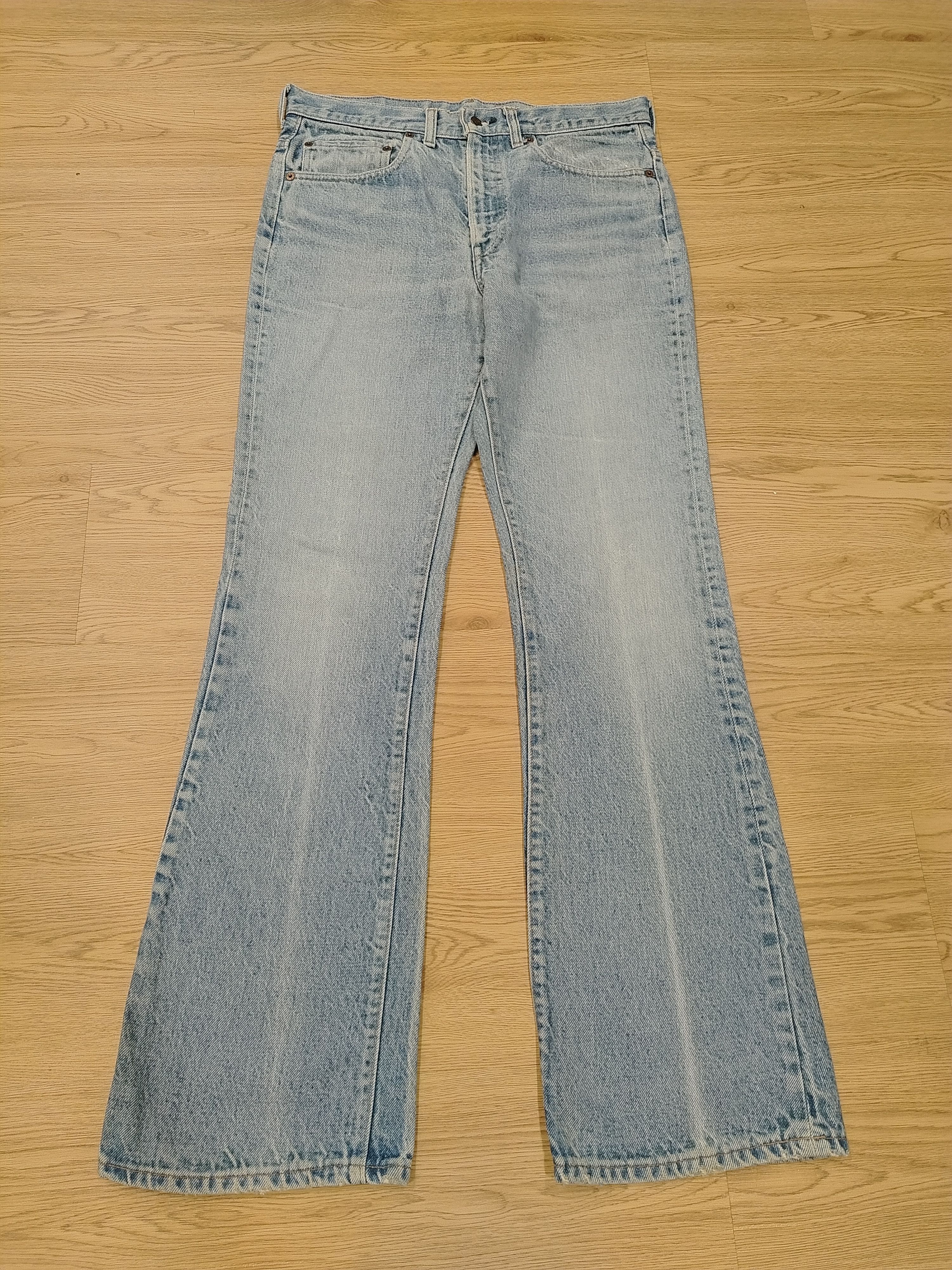 Levi's Levis 517 Jeans Flare Bootcut Button 2 Talon Size US 33 - 1 Thumbnail