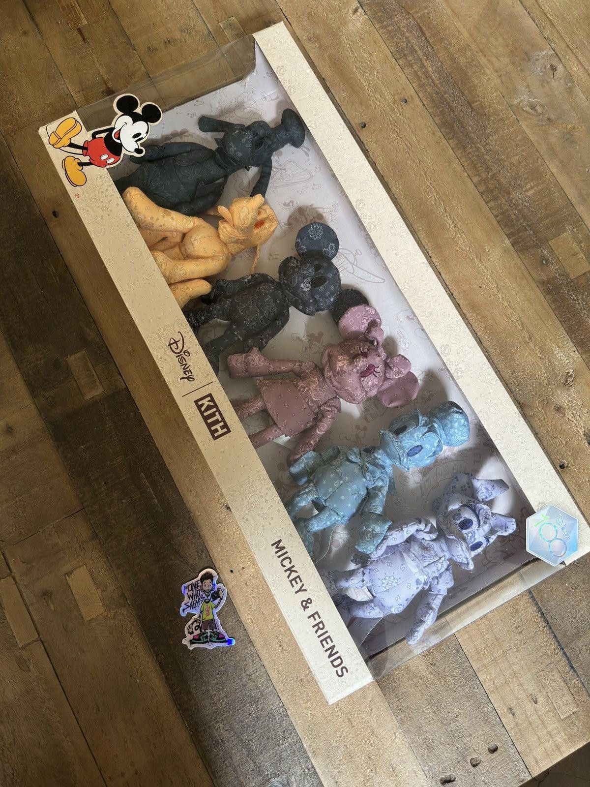 Kith Kith x Disney Mickey & Friends Plush Set Size ONE SIZE - 4 Thumbnail