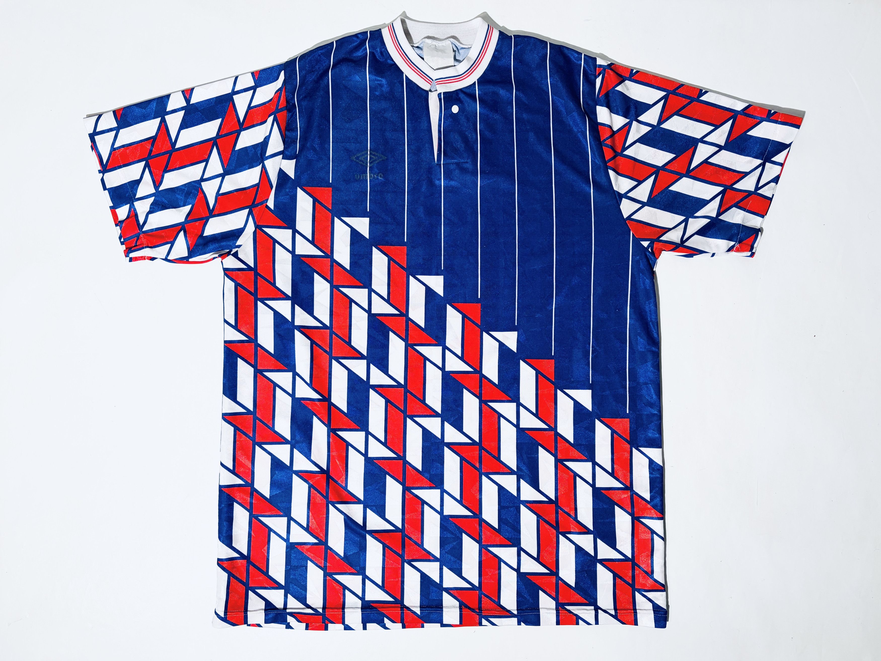 Umbro Ajax Away Umbro Template Football Shirt 1989 - 1990 Size US L / EU 52-54 / 3 - 4 Thumbnail