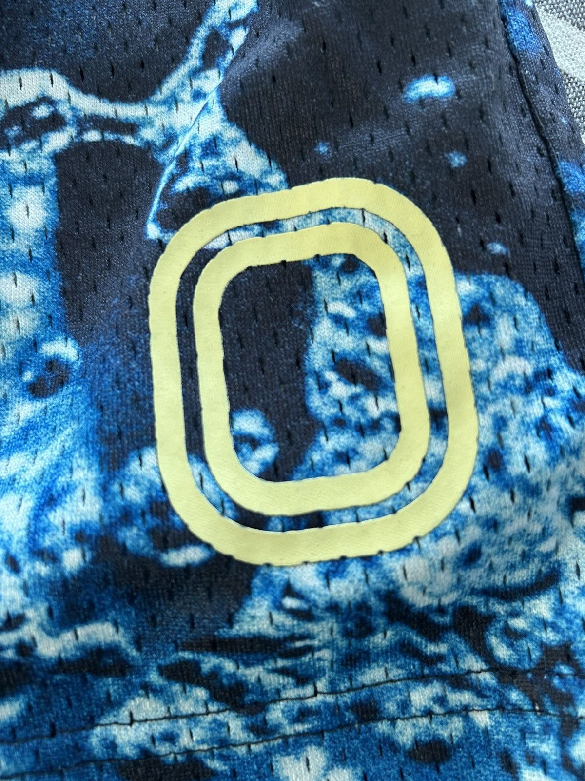 Other Overtime Blue Bubble Print Mesh Basketball Shorts Size US 28 / EU 44 - 3 Thumbnail