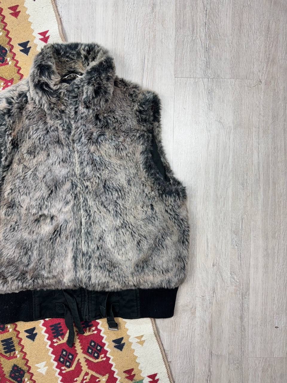 Japanese Brand Vintage Fur Y2K Vest Size S / US 4 / IT 40 - 2 Thumbnail