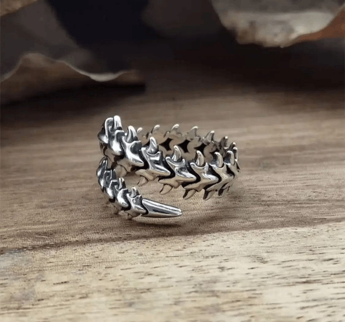 Jewelry Spine Bones Skeleton Ring Size ONE SIZE - 2 Thumbnail