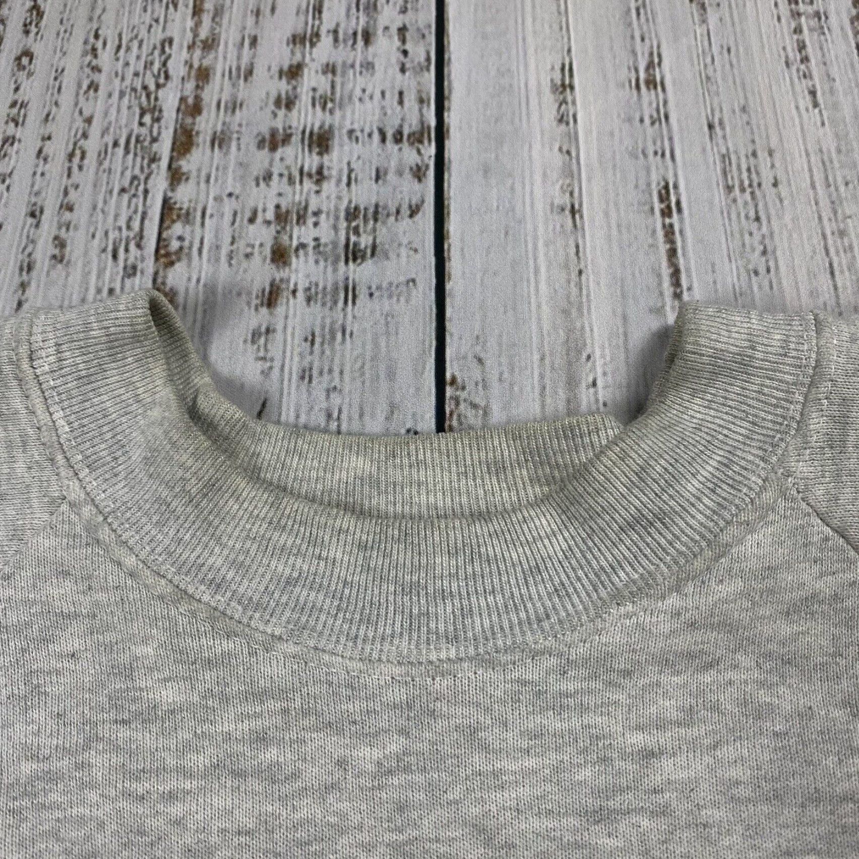 Fruit Of The Loom VINTAGE Fruit of the Loom Wisconsin Badgers Football Graphic Sweatshirt XL Gray 90s Mens Size US XL / EU 56 / 4 - 6 Thumbnail