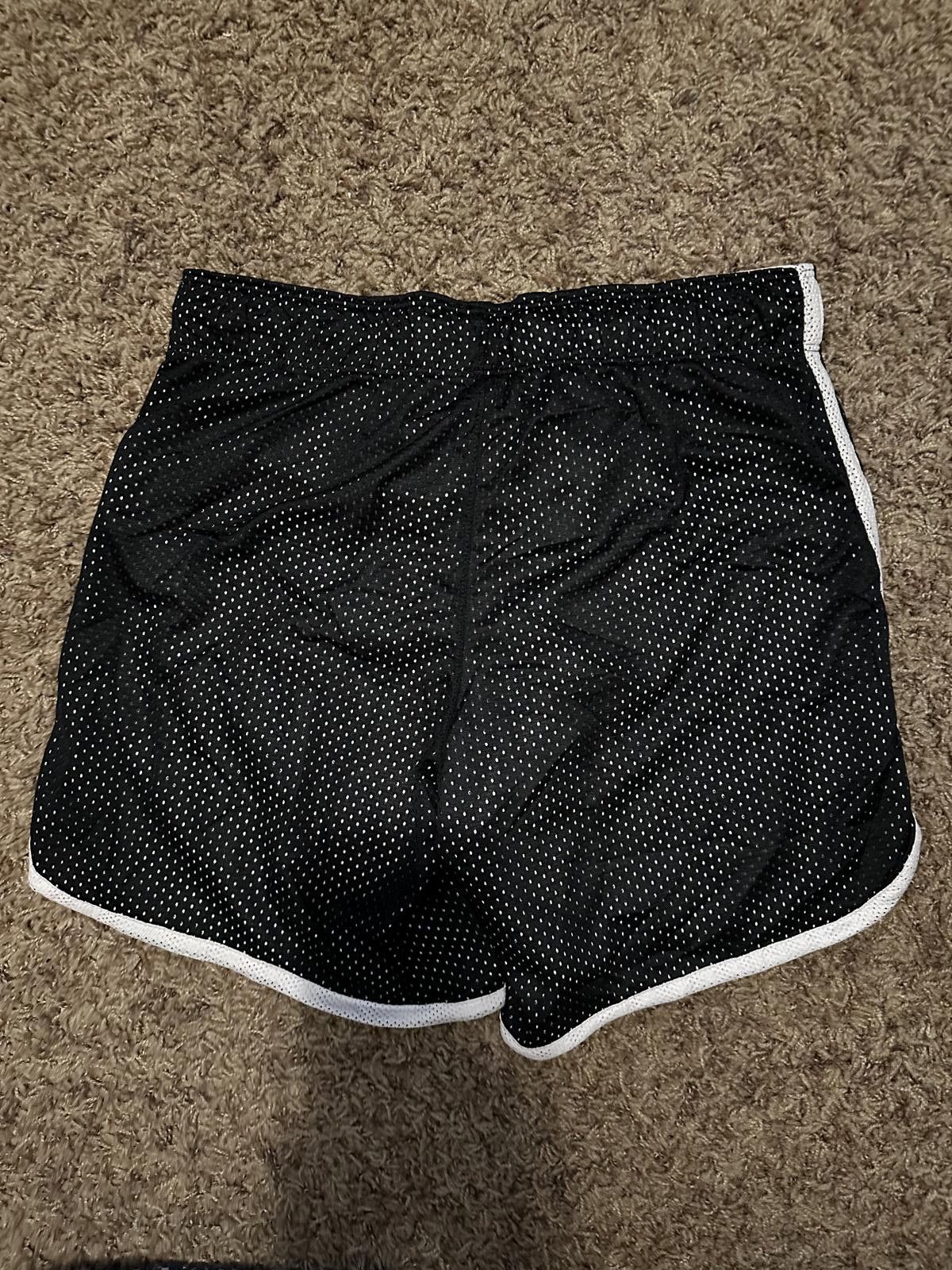 Nike Nike Women’s Dri-Fit Drill Mesh Training Shorts Size 28" / US 6 / IT 42 - 6 Thumbnail