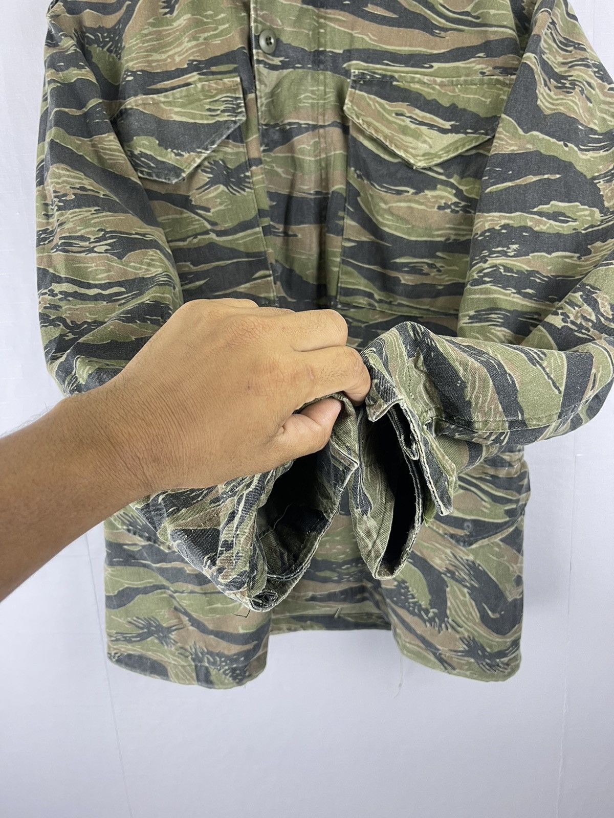 Alpha Industries Vintage Alpha Industries M-65 Tiger Stripe Camo Field Jacket Size US M / EU 48-50 / 2 - 8 Thumbnail