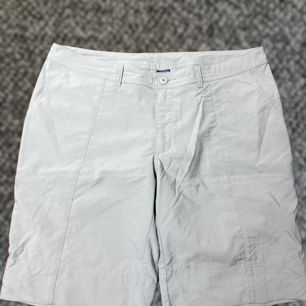 Patagonia Patagonia Women's Shorts 14 Nylon Bermuda 57817 inter-continental low tide Vv5 Size 36" / US 14 / IT 50 - 1 Thumbnail