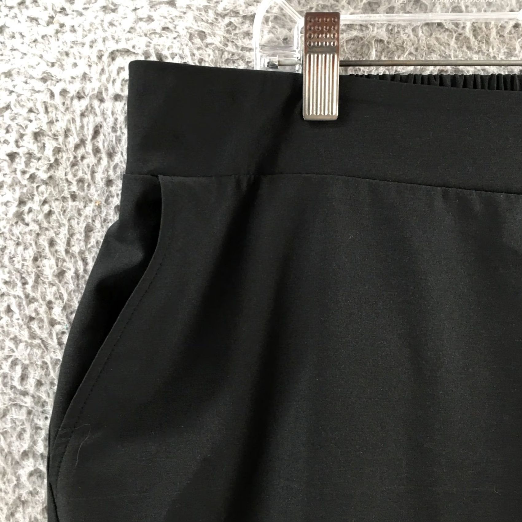 Calvin Klein Calvin Klein Black Pull-On Elastic Waist Tapered Ankle Pants Womens XL Regular Size 40" / US 18 - 3 Thumbnail