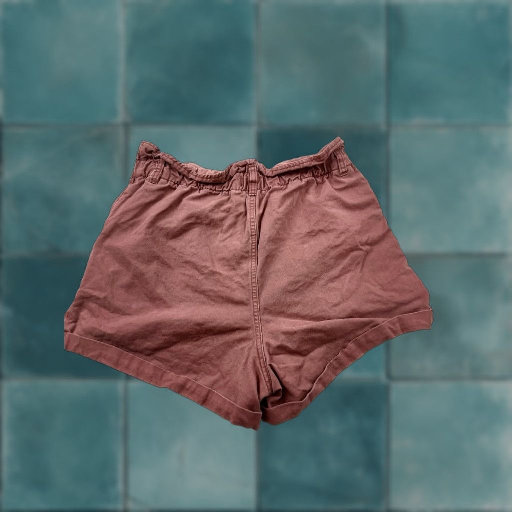 Abercrombie & Fitch Abercrombie & Fitch Shorts Women’s L Large Pink Paperbag Size 36" / US 14 / IT 50 - 1 Thumbnail
