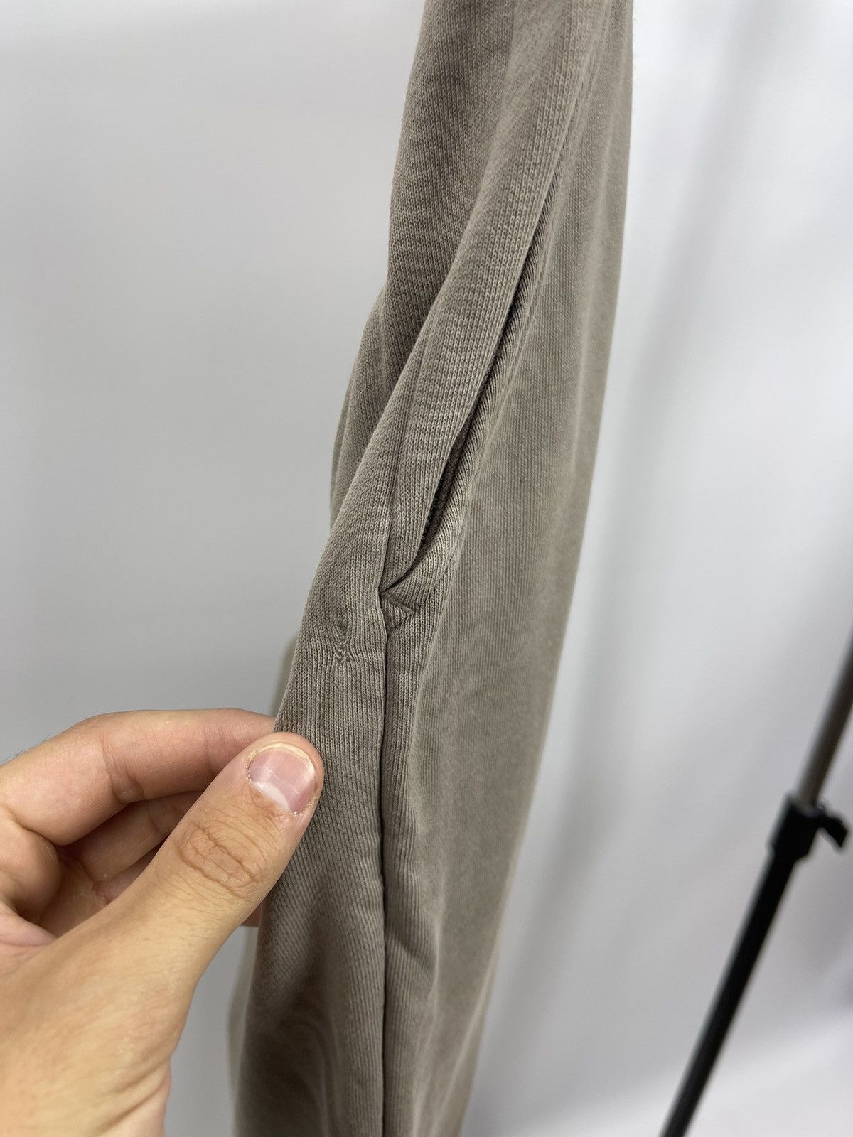 Vivienne Westwood Vivienne Westwood Track Pants Size M Beige Logo Men's Size US 32 / EU 48 - 5 Thumbnail