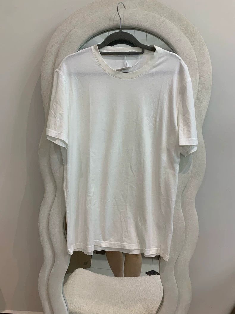 Givenchy Givenchy White short-sleeved T-shirt with a five-pointed s Size US L / EU 52-54 / 3 - 1 Thumbnail