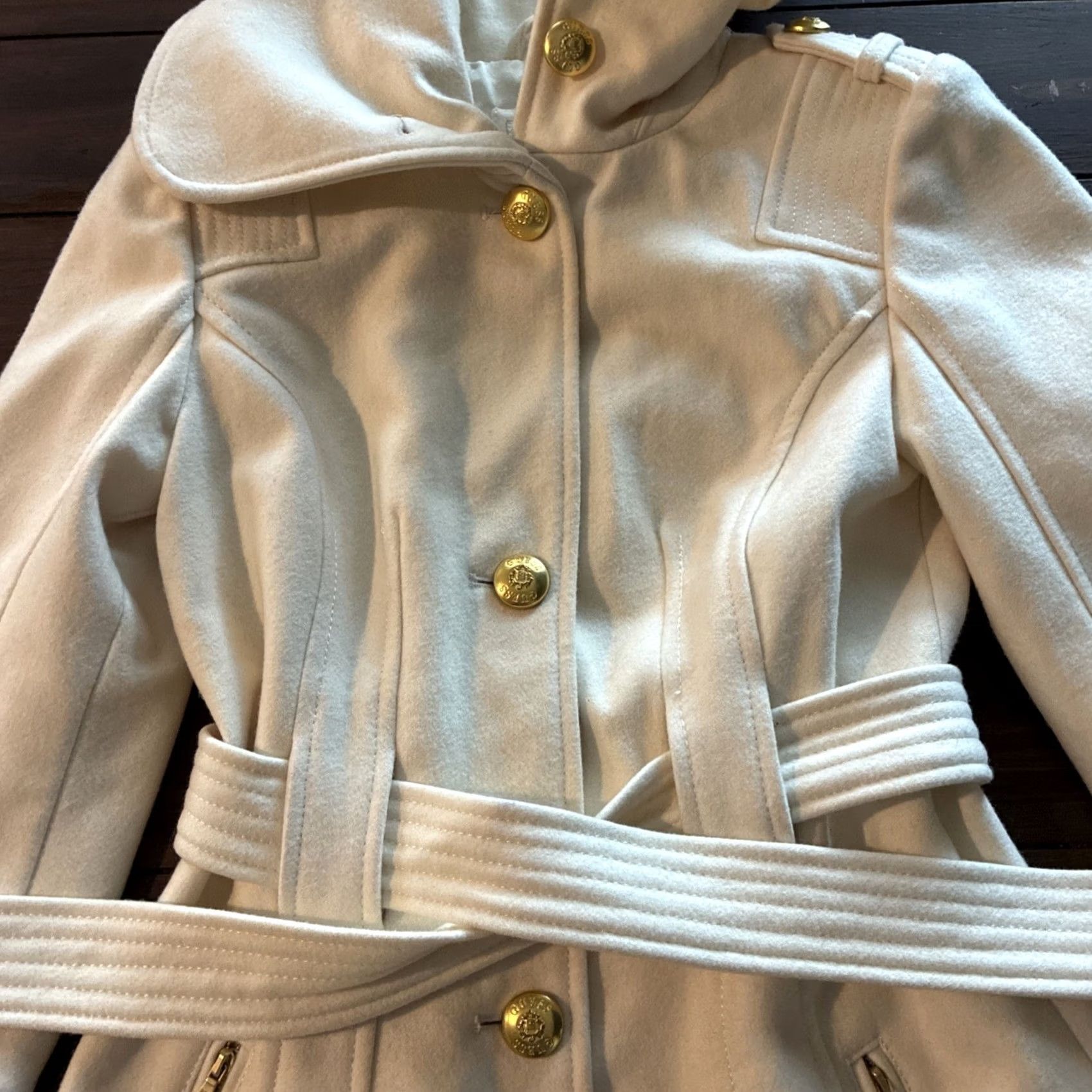 Guess GUESS White Trenchcoat With Gold Button Accents Women XS Size XS / US 0-2 / IT 36-38 - 6 Thumbnail