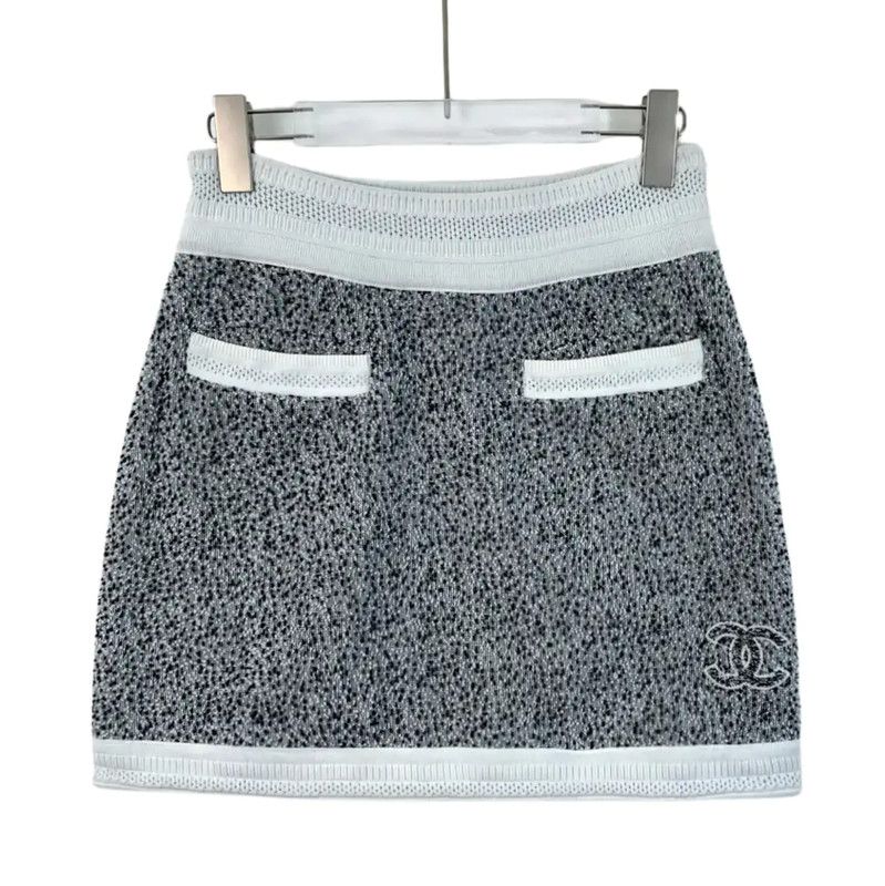 Chanel Chanel Gray Women's Mini Skirt 0089 Size 22" - 1 Thumbnail