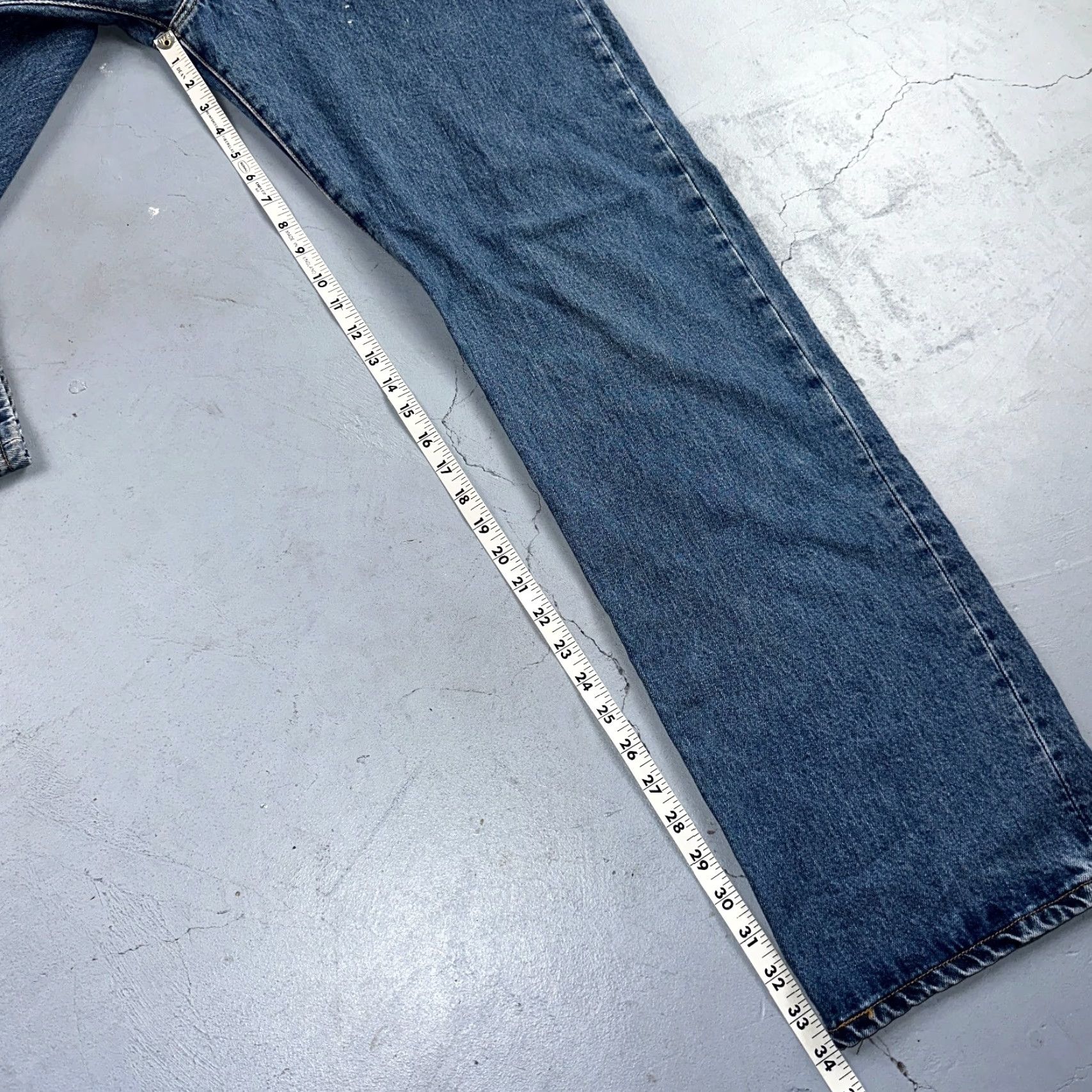 Levi's VINTAGE Levi's 501 Jeans 501 Straight Leg Blue Denim 38x34 Regular Men 90s Size US 38 / EU 54 - 5 Thumbnail