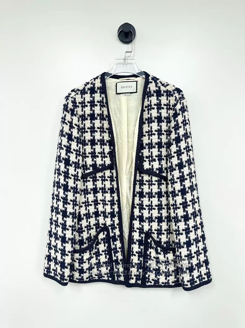 Gucci Gucci Black and white thousand-bird checkered tweed cardig Size M / US 6-8 / IT 42-44 - 1 Thumbnail