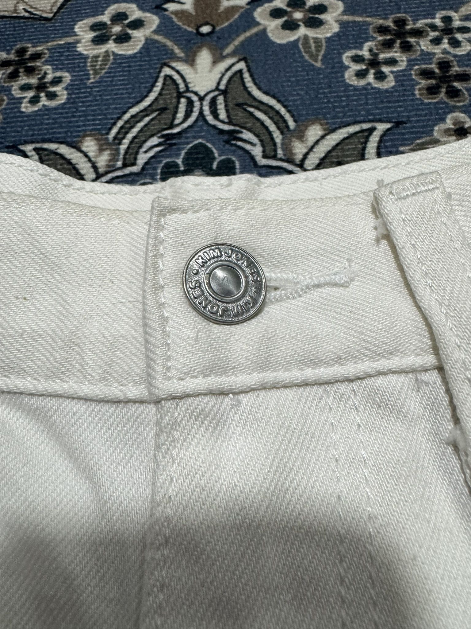 GU × Japanese Brand × Kim Jones SS18 Kim Jones x GU Embroider Standard Jeans Dior Size US 30 / EU 46 - 6 Thumbnail