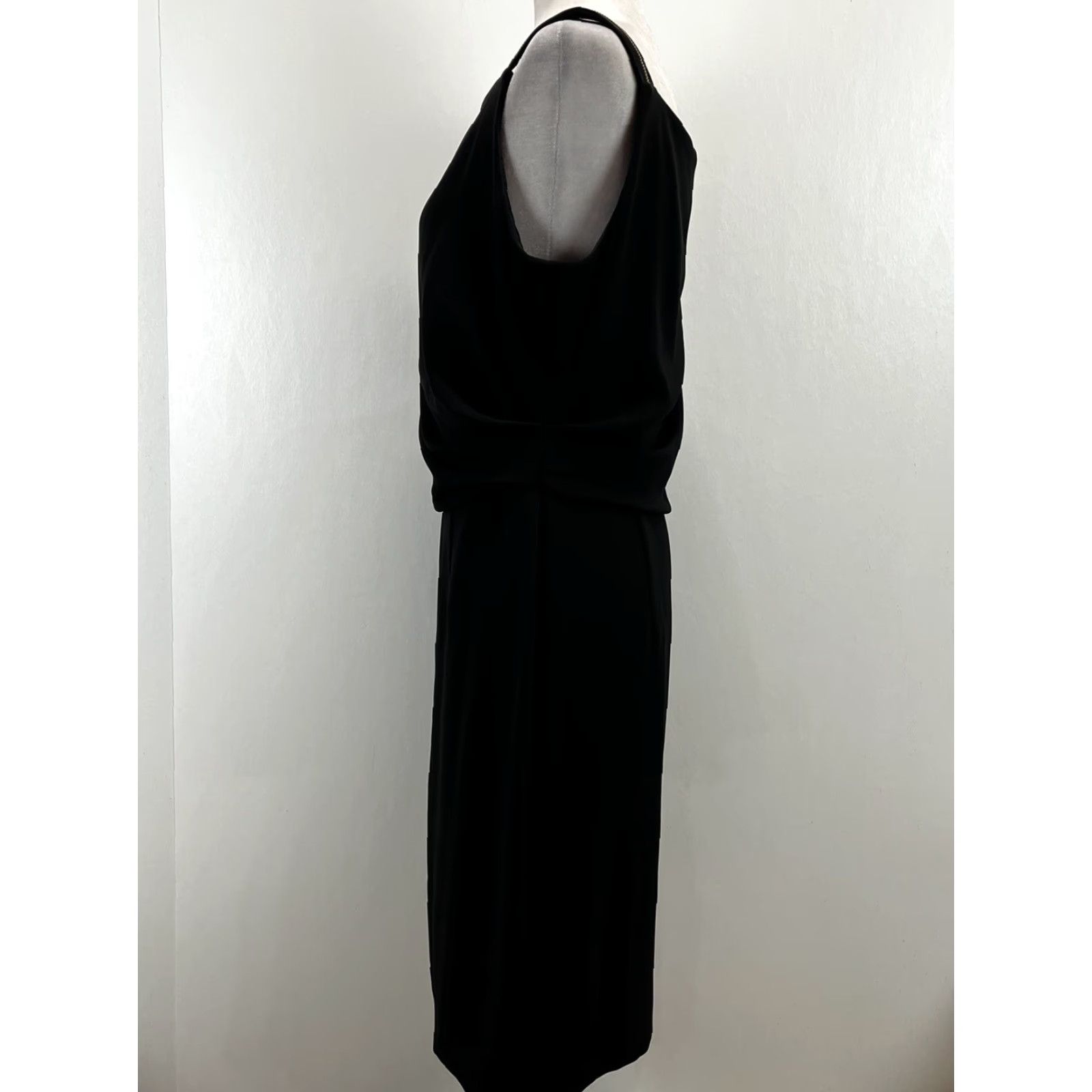 Escada ESCADA Classic Black Pencil Dress 40 US 10 Sleeveless Knee Length Zipper Accents Women Size S / US 4 / IT 40 - 2 Thumbnail