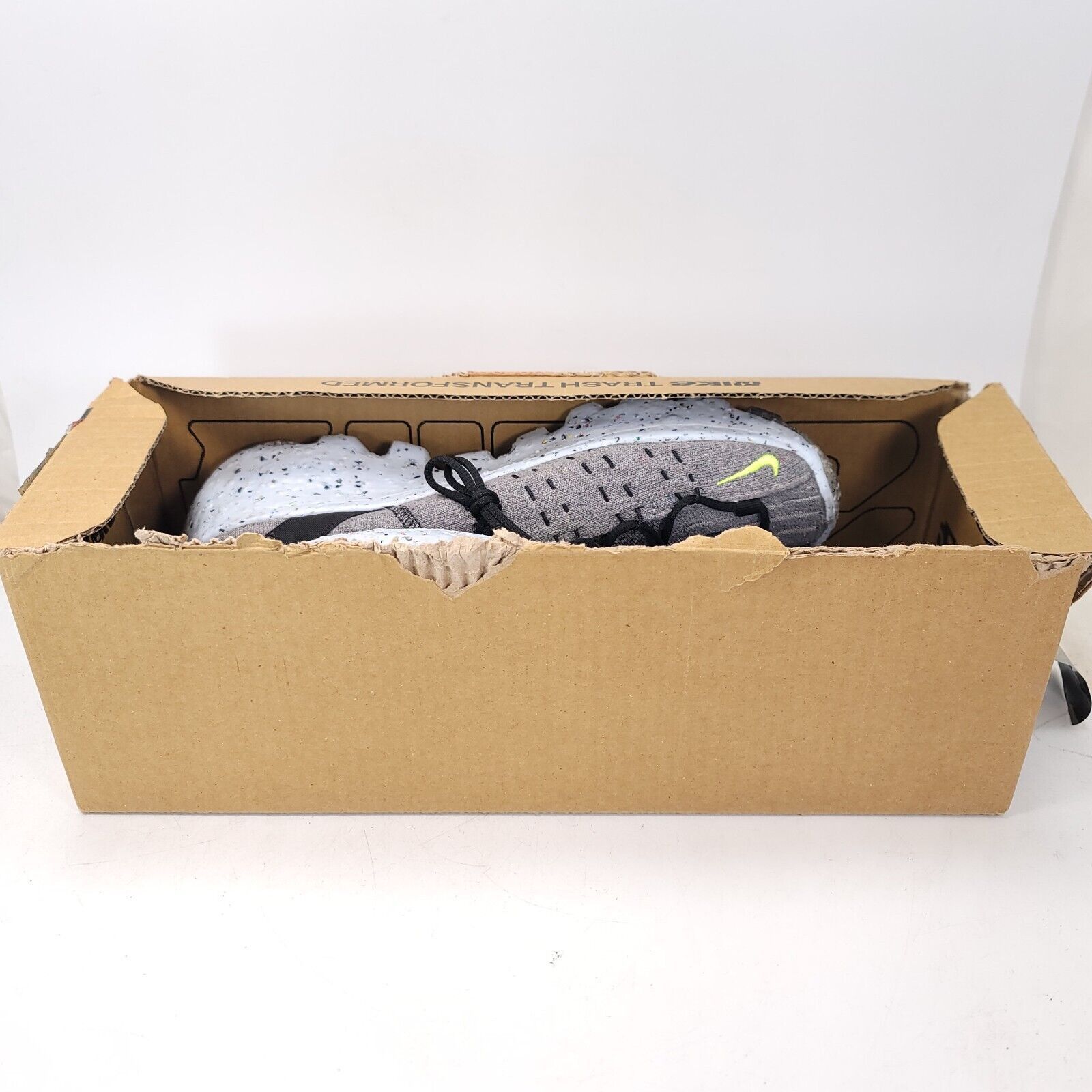 Nike Nike Space Hippie 04 Shoe Womens Size 12.5 CD3476-001 Gray Size US 12 / IT 42 - 8 Thumbnail