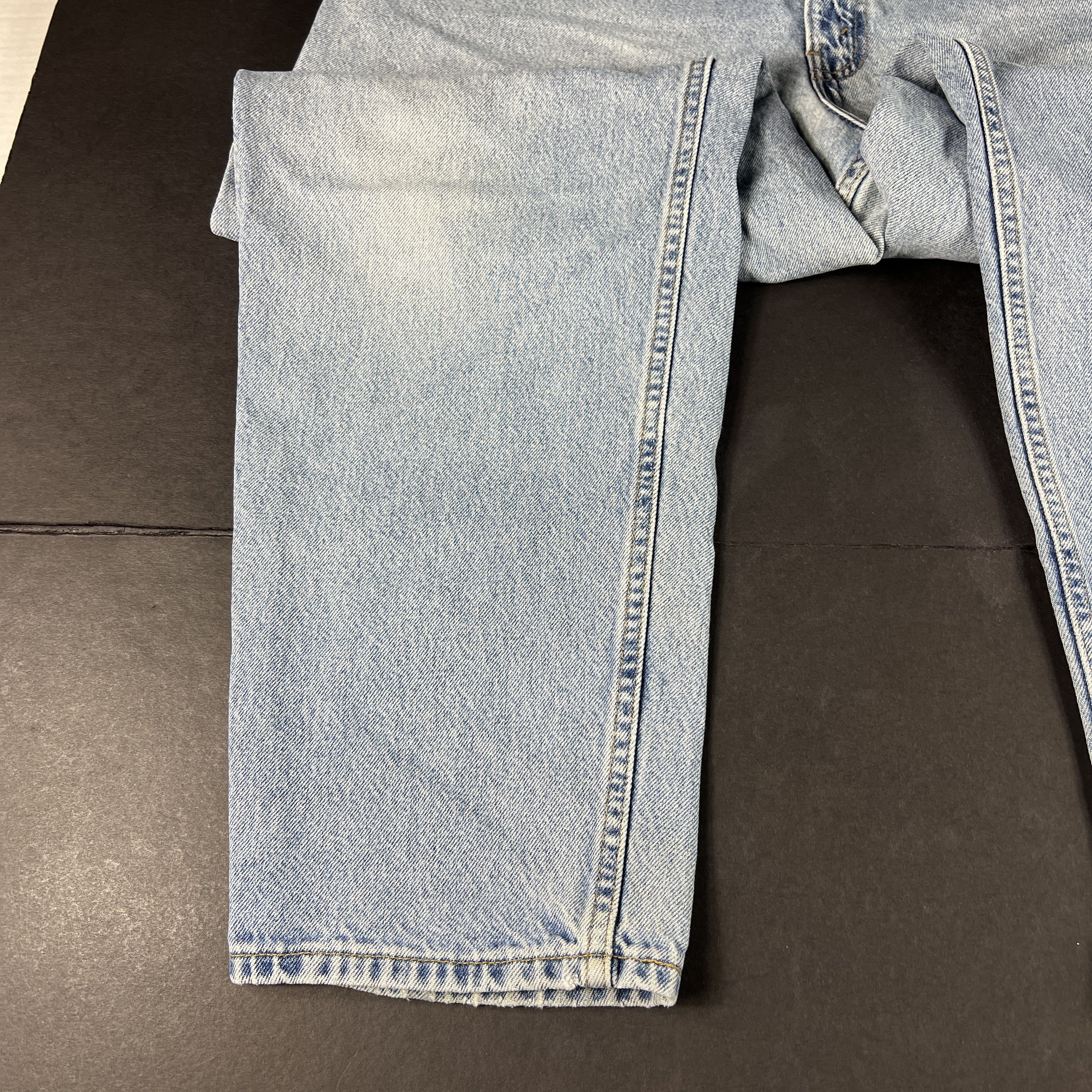 Levi's × Vintage Y2K Levi's Jeans 560 Loose Tapered Light Blue Faded Denim Size US 38 / EU 54 - 8 Thumbnail