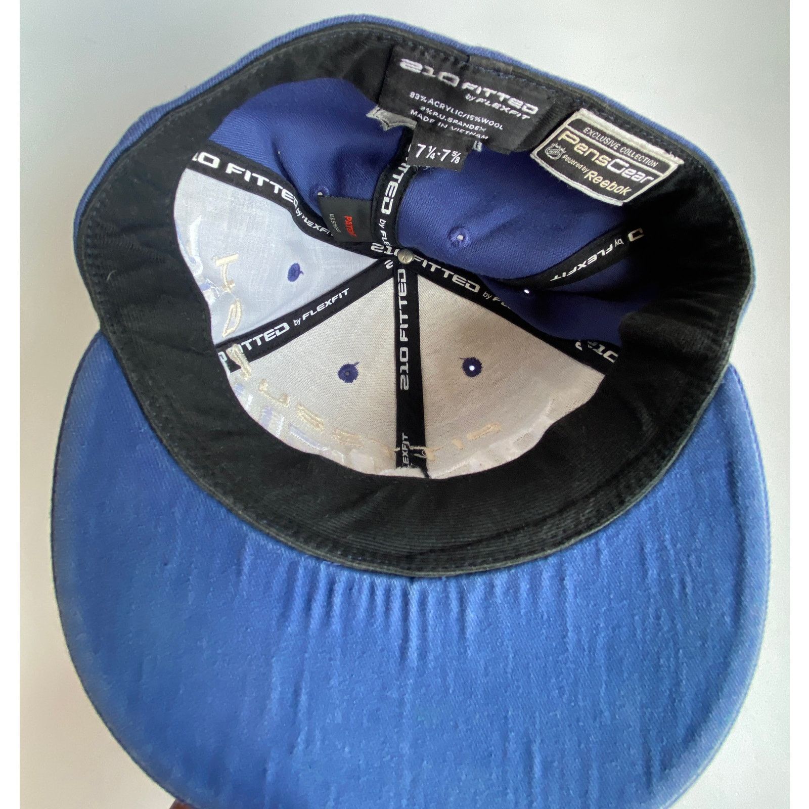 NHL × Reebok Pittsburgh Penguins 2011 RBK FlexFit cap 7 1/4 5/8 blue NHL Size ONE SIZE - 9 Thumbnail