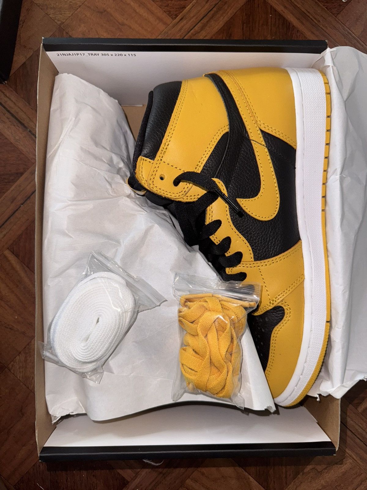 Jordan Brand × Nike Jordan 1 Pollen Size US 9.5 / EU 42-43 - 6 Thumbnail