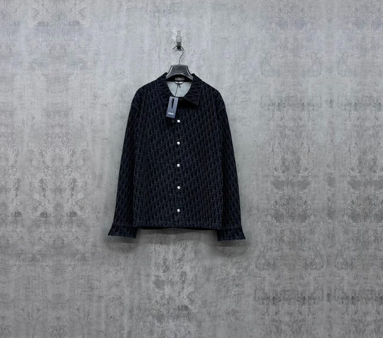 Dior dior latest logo button-up jacket Size US XXL / EU 58 / 5 - 1 Thumbnail