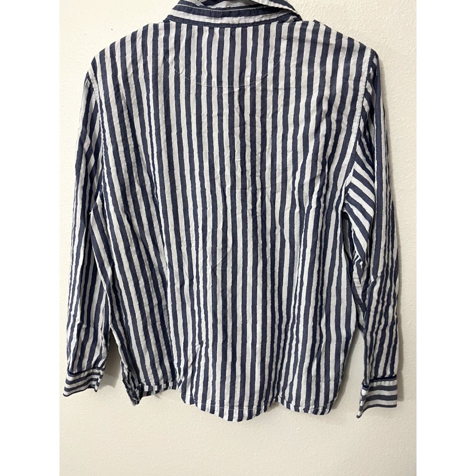 Victoria's Secret VINTAGE Victoria's Secret Pajama Top Womens L Blue Metallic Striped Button Up Long Sleeve V-Neck Size L / US 10 / IT 46 - 3 Thumbnail