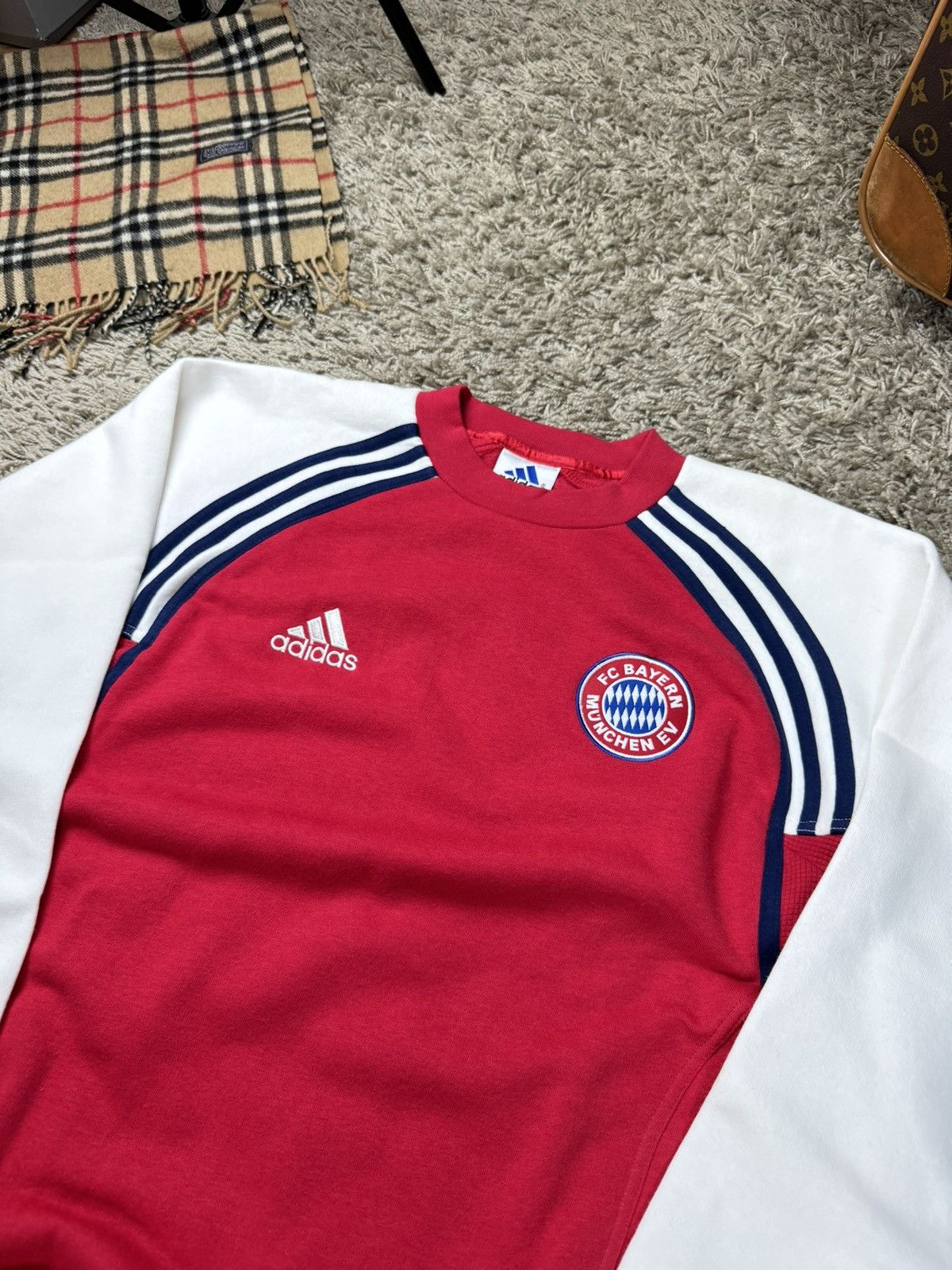 Adidas × Vintage Vintage sweatshirt and trousers Adidas Bayern original item Size US L / EU 52-54 / 3 - 2 Thumbnail