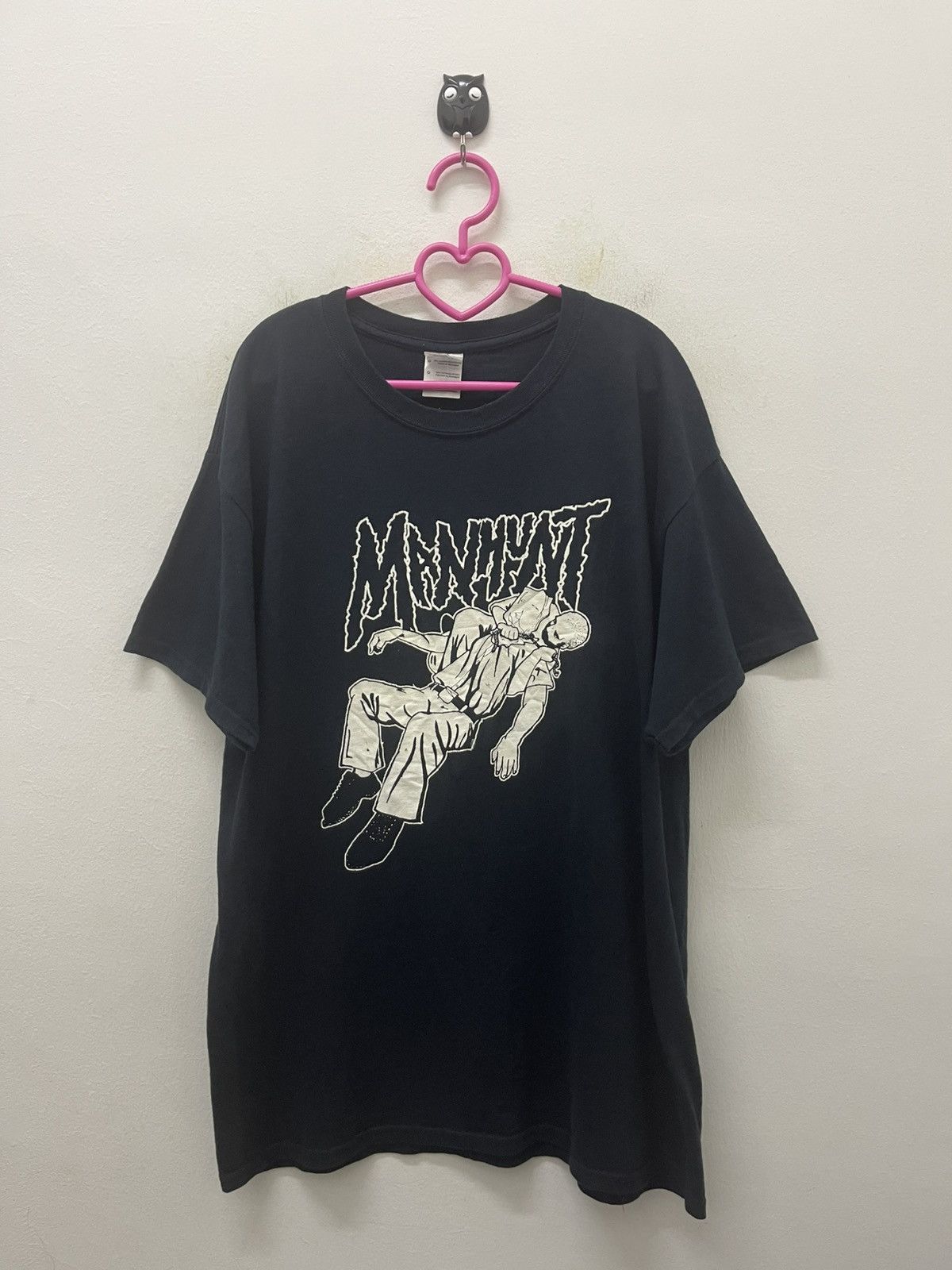 Rare Vintage MANHUNT Graphic Promo Tee