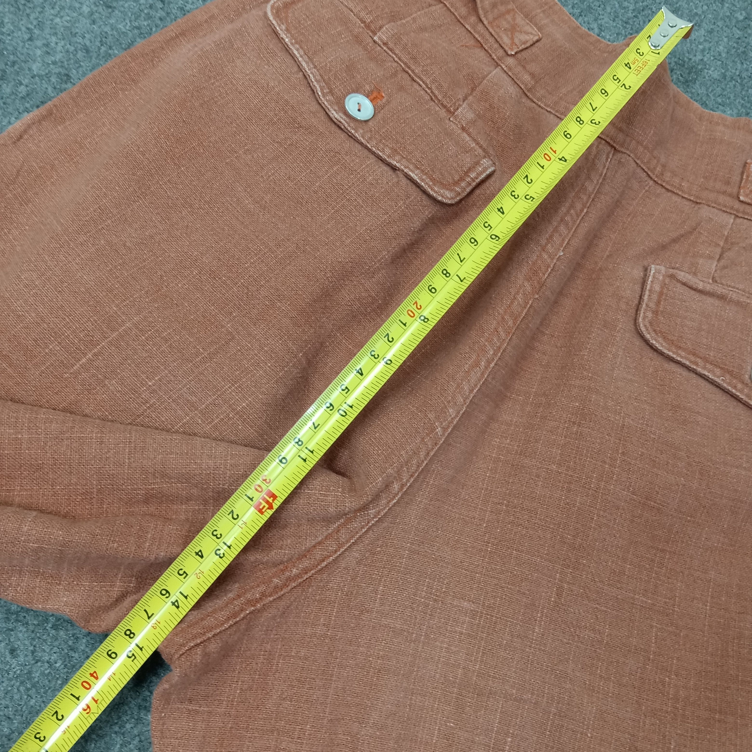 Hai Sporting Gear by Issey Miyake Balloon Pants C244N19