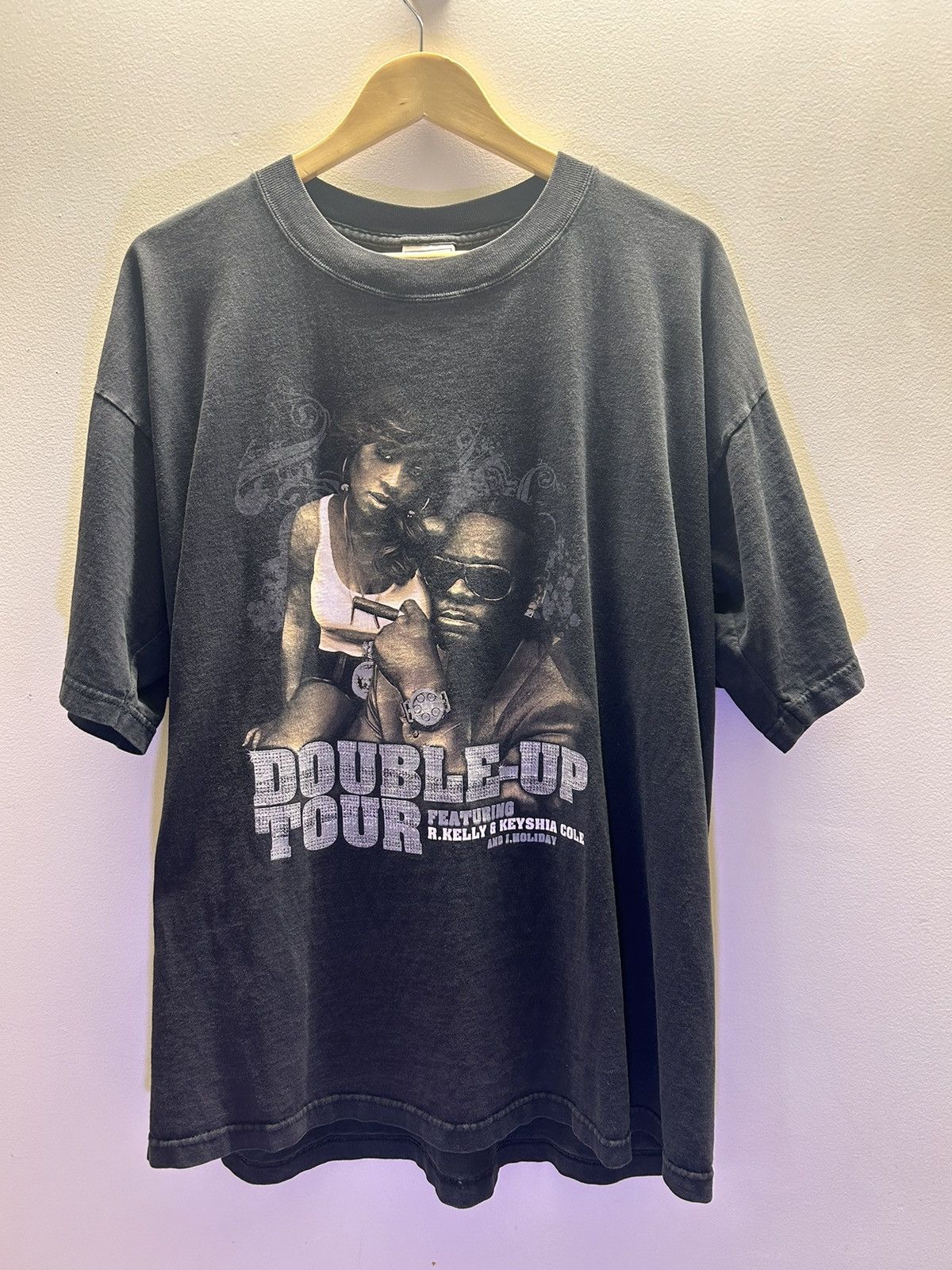 Vintage 2007 R. Kelley & Keyshia Cole Tour Tee Size Large Size US XL / EU 56 / 4 - 1 Thumbnail