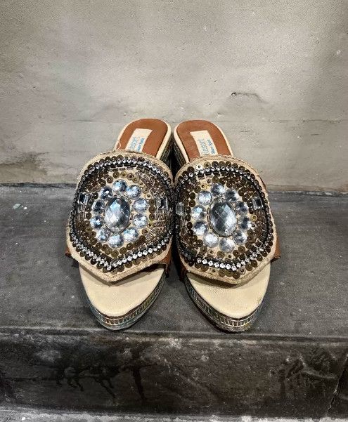 Share Spirit Homme Share Spirit Early Handcrafted Crystal Painted Sole Heels Size US 6.5 / IT 36.5 - 1 Thumbnail