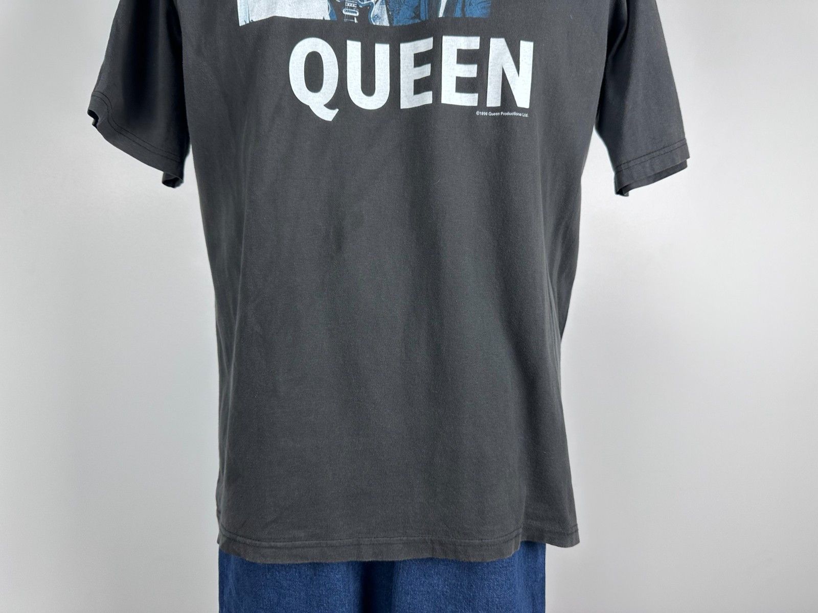 Vintage Queen 1996 Let Me Live T Shirt Grey Size L Men Vintage Size US L / EU 52-54 / 3 - 3 Thumbnail
