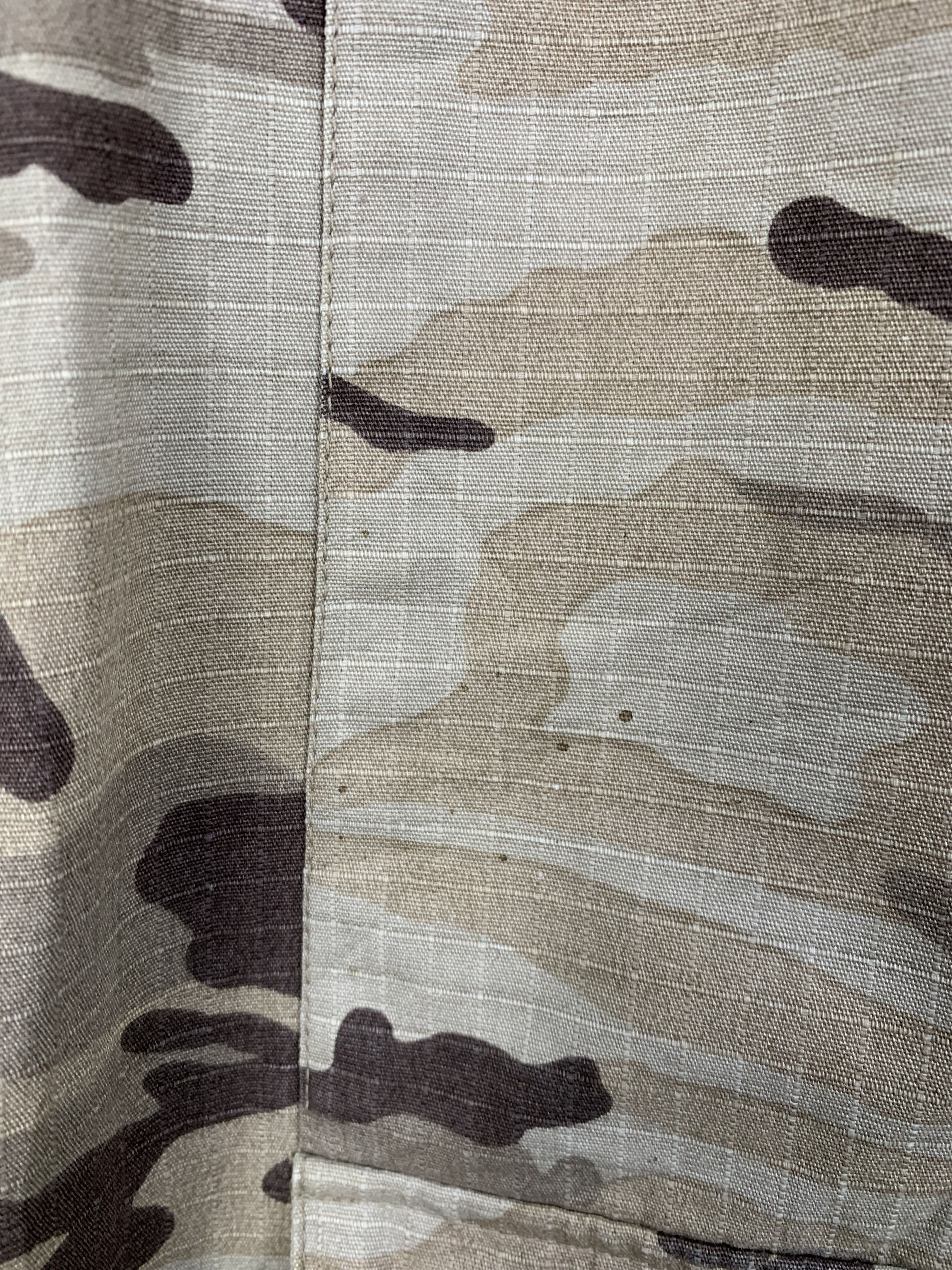 Vintage Vintage Karrimor Fortress Camo Desert Zipper Jacket J1456 Size US M / EU 48-50 / 2 - 11 Thumbnail
