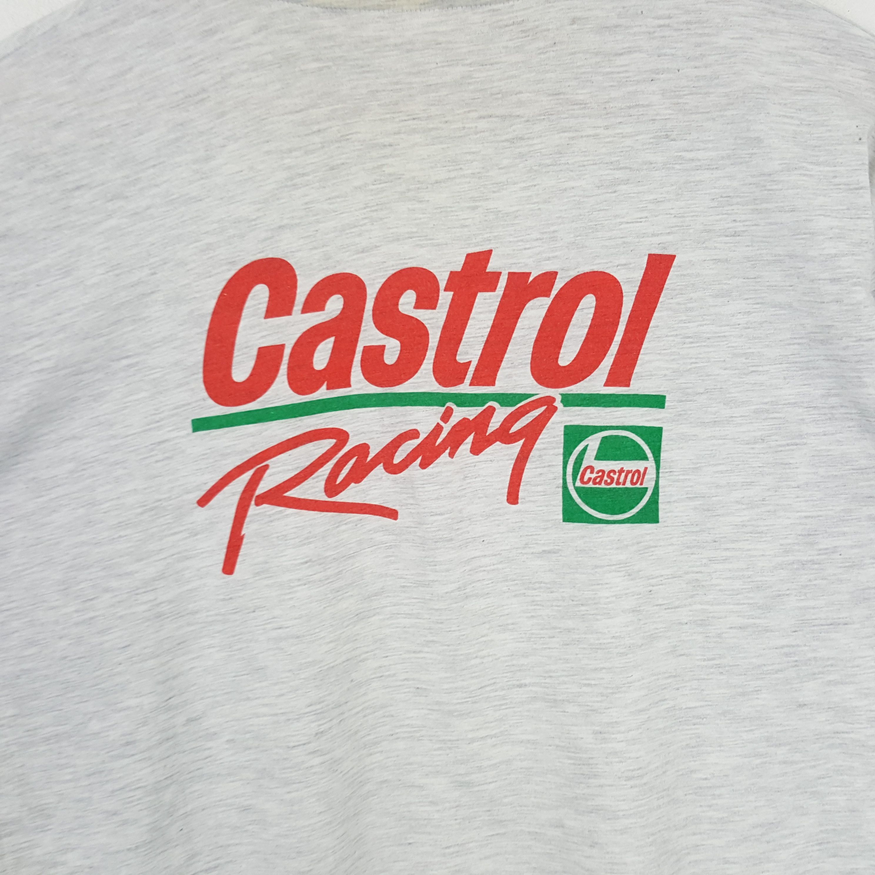 Vintage Vintage Castrol Racing Oil Lubricant Motorsports Tshirt Size US L / EU 52-54 / 3 - 2 Thumbnail