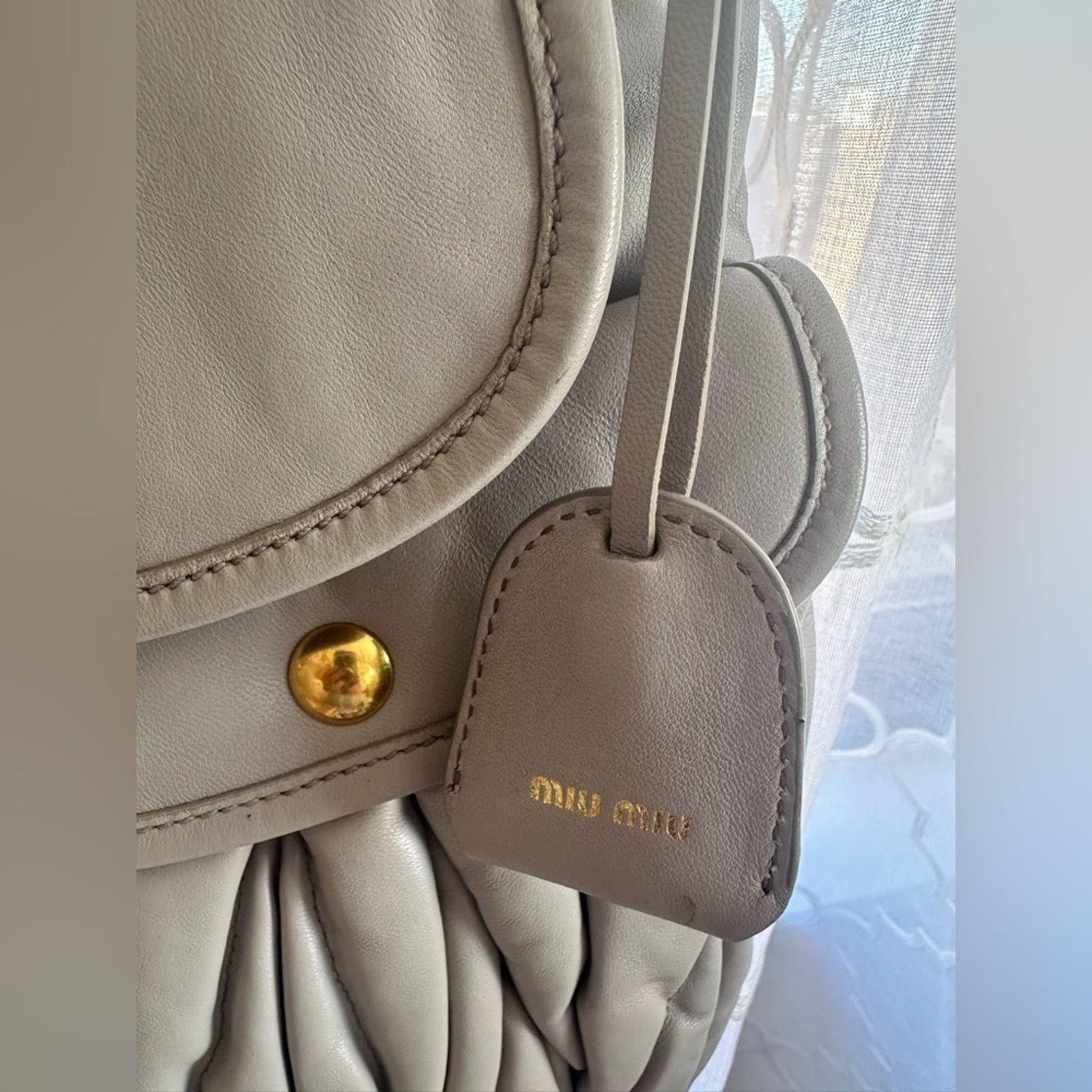 Miu Miu Miu Miu Matelassé Leather 2-Way Shoulder Bag Size ONE SIZE - 4 Thumbnail