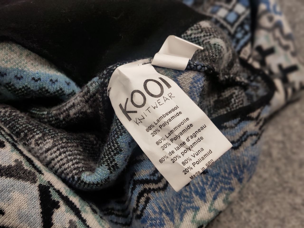 Vintage Vintage Kooi knitwear serbia Design Pattern Zip Knit Sweater Size M / US 6-8 / IT 42-44 - 18 Thumbnail