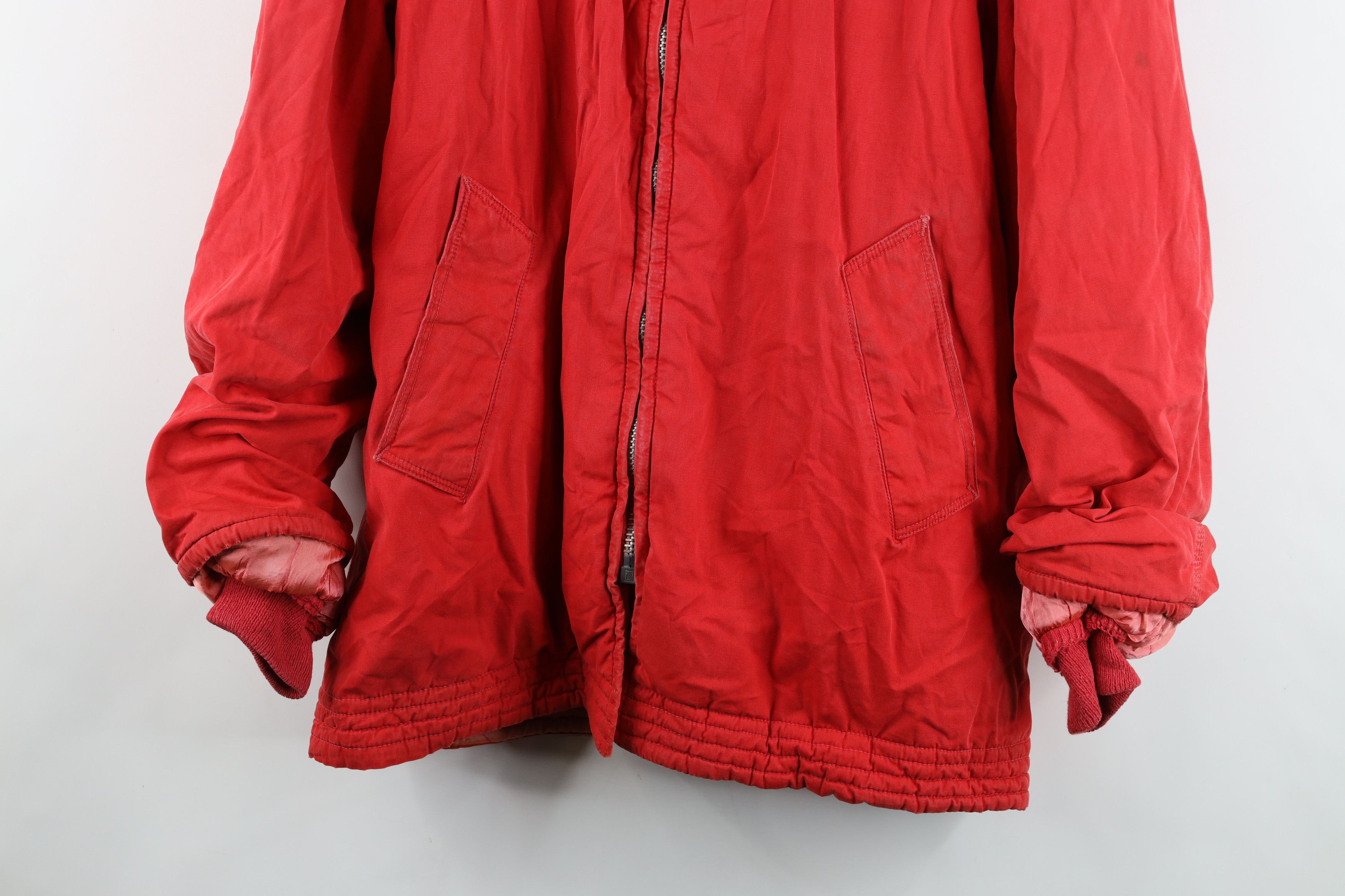 Vintage Vintage 60s Streetwear Hunting Chore Jacket Red USA Size US L / EU 52-54 / 3 - 3 Thumbnail