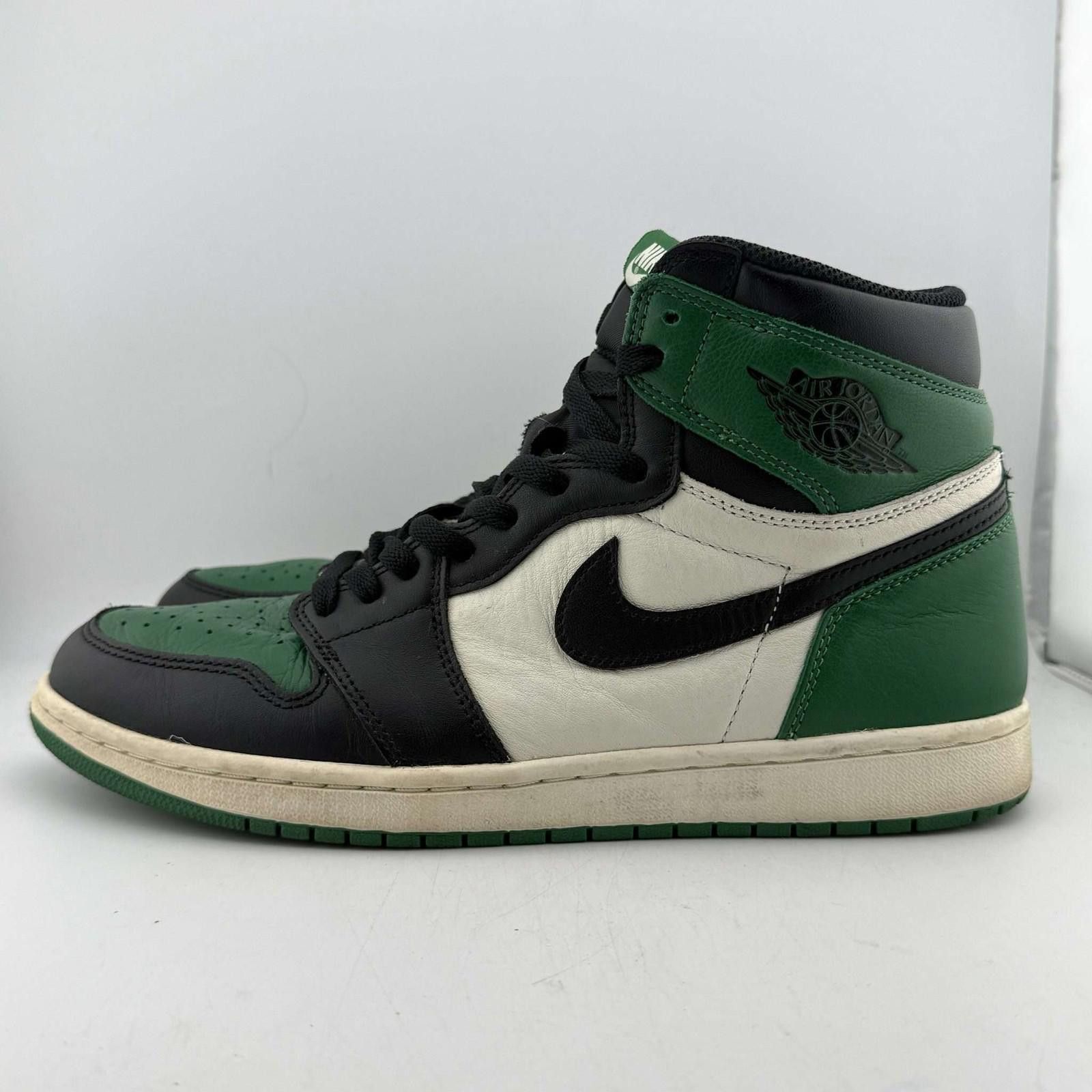 Nike Air Jordan 1 High Pine Green US 11 Used with Box 555088-302 Size US 11 / EU 44 - 2 Thumbnail