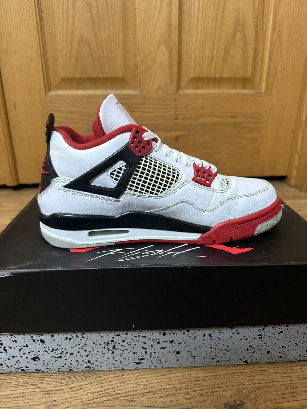 Jordan Brand Air Jordan 4 “Fire red” OG Size 7.5M Size US 7.5 / EU 40-41 - 3 Thumbnail