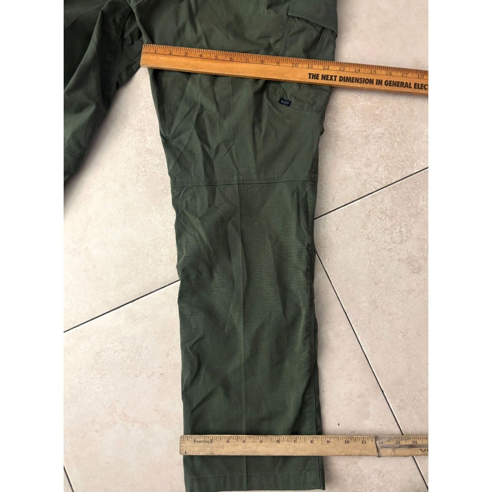 Vintage 5.11 Tactical Pants Womens 18 Regular Green Cargo Ripstop Outdoor Hiking Pants Women Regular 5.11 Tactical Green Cargo Size 40" / US 18 - 7 Thumbnail