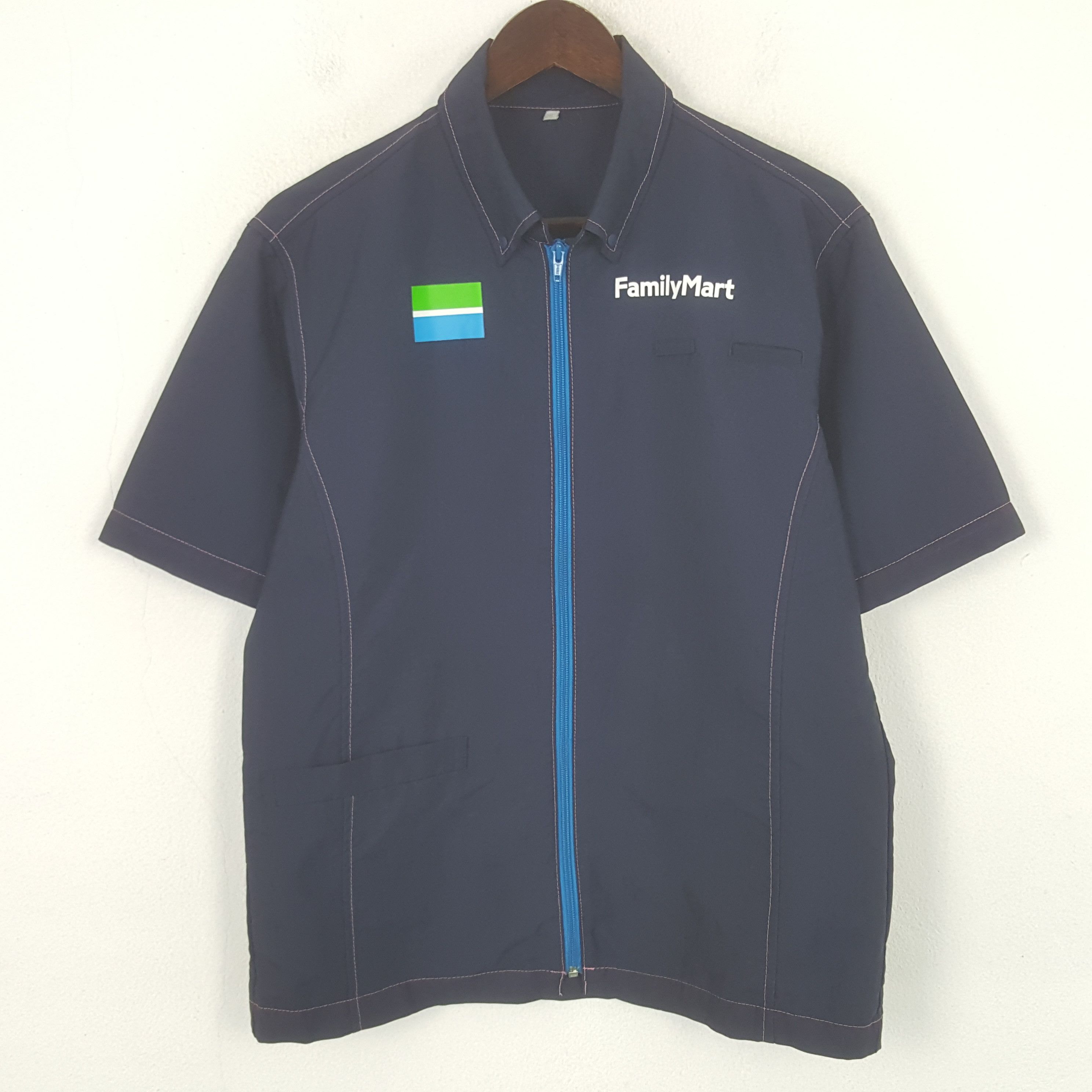 Japanese Brand Vintage Family Mart Worker Japan Uniform Jacket Size US S / EU 44-46 / 1 - 3 Thumbnail