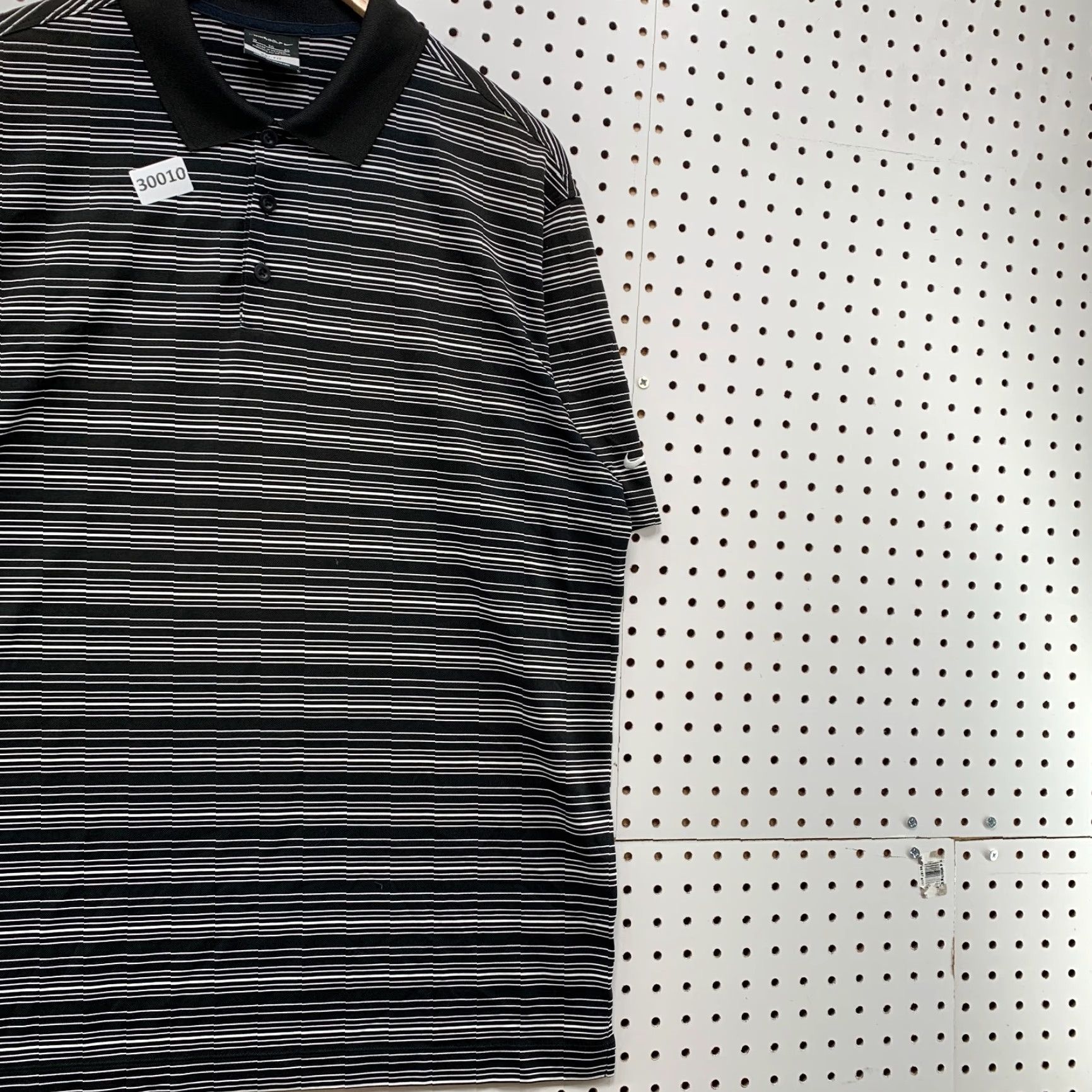 Nike VINTAGE Nike Golf Polo Shirt Mens XL Black Gray Striped Short Sleeve Nike Dri-Fit 24.5x30 Mens Shirts Polo Golf Size US XL / EU 56 / 4 - 4 Thumbnail