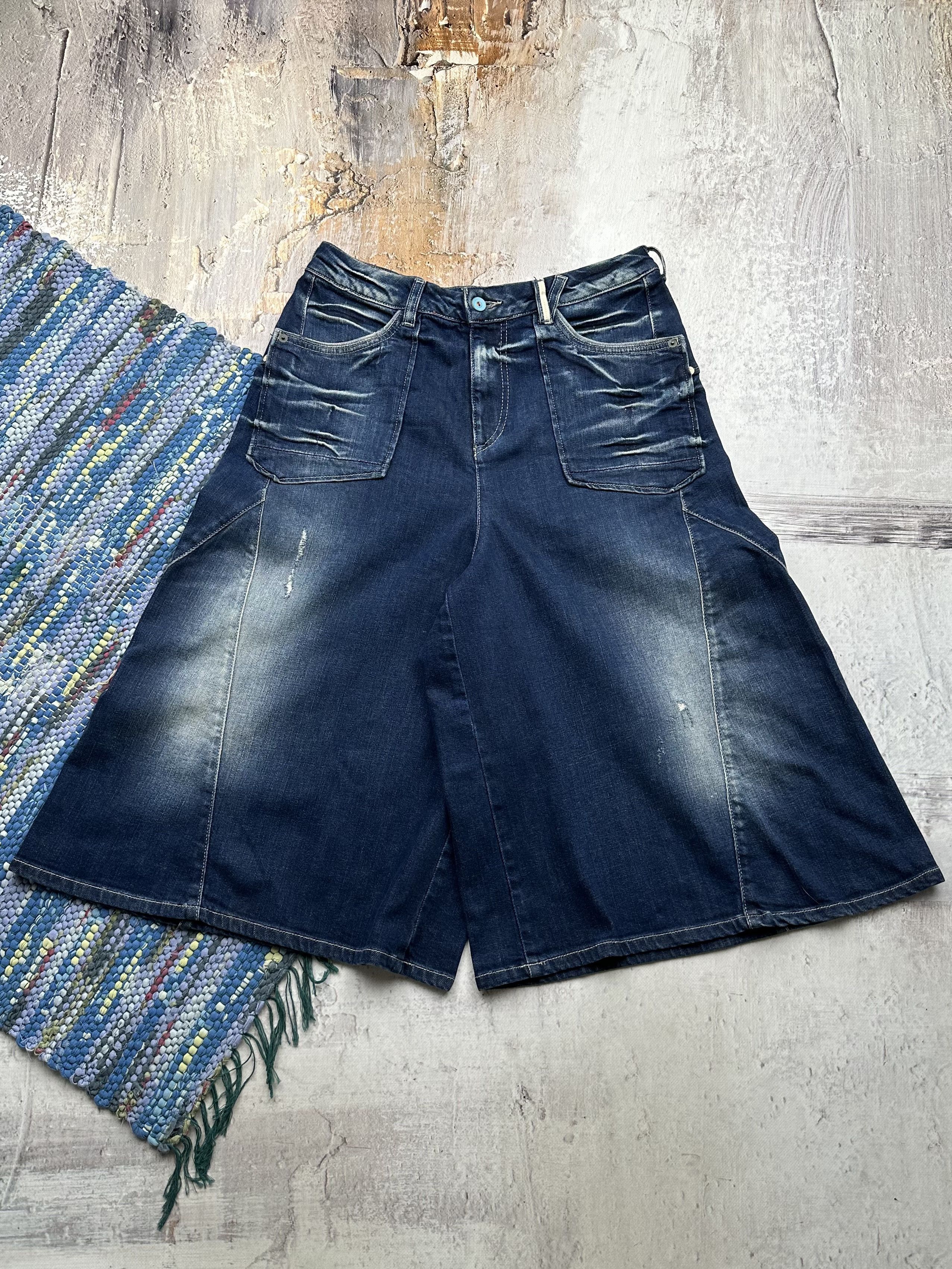 Japanese Brand Vintage Super Parachute Long Shorts A674D15(164) Size US 30 / EU 46 - 1 Thumbnail
