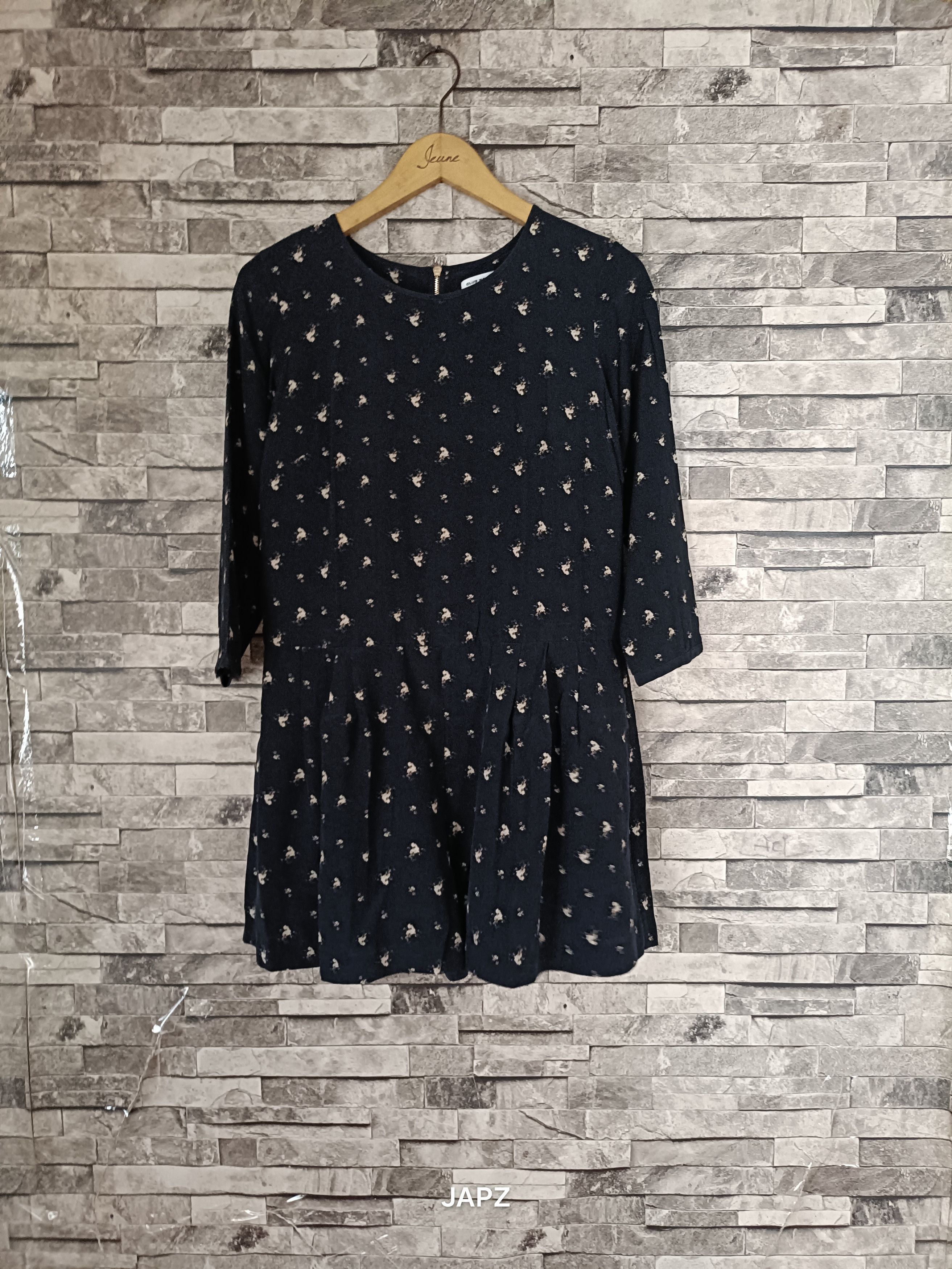 Club Monaco Club Monaco silk mini rompers Size M / US 6-8 / IT 42-44 - 3 Thumbnail