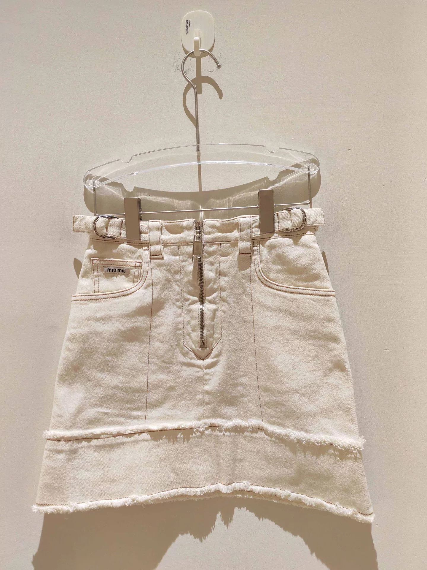 Miu Miu MIUMIU White Denim Skirt Size 28" / US 6 / IT 42 - 1 Thumbnail