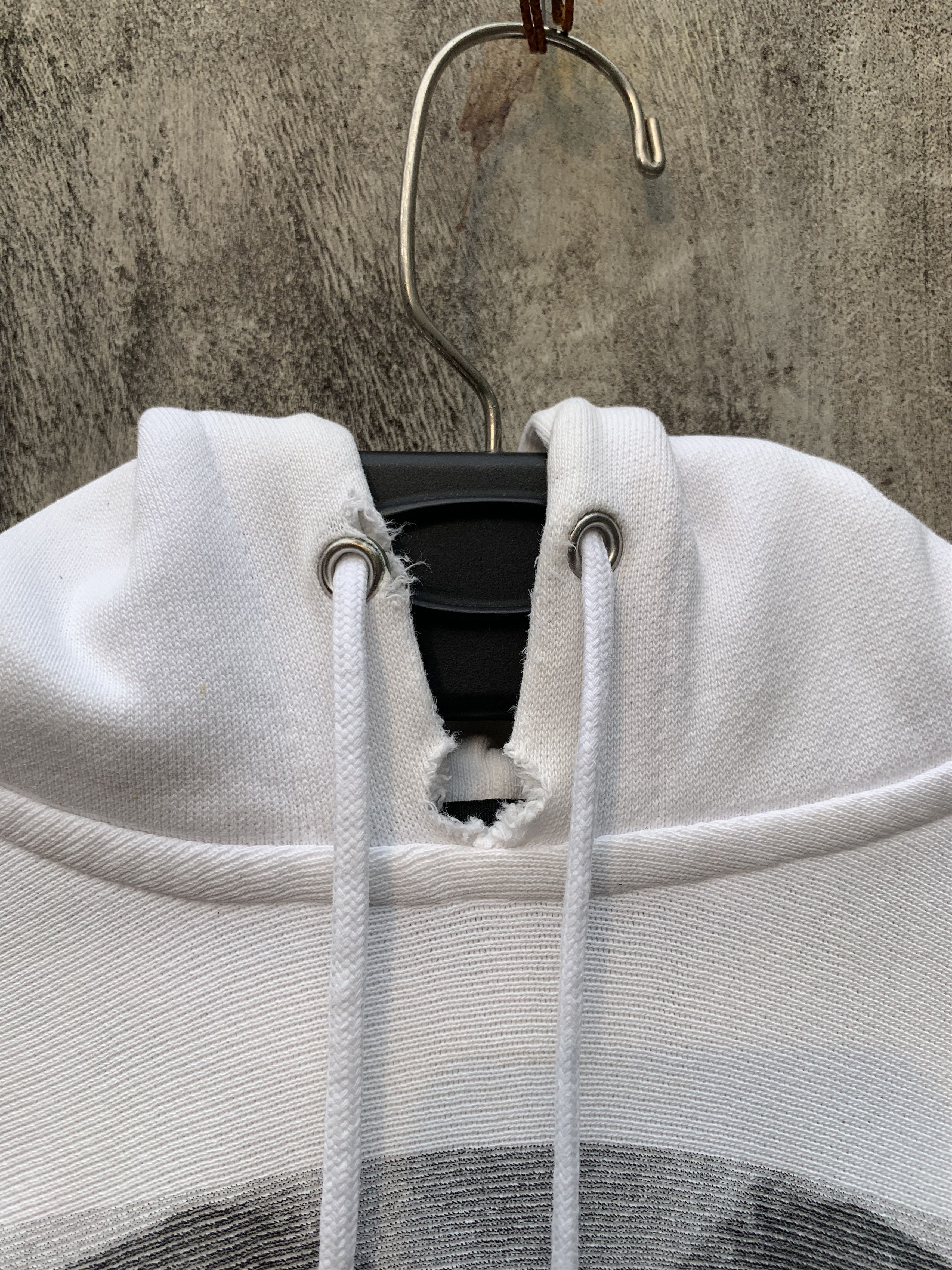 Undercover AW2006 UNDERCOVER GURUGURU White Hoodie Size US M / EU 48-50 / 2 - 2 Thumbnail
